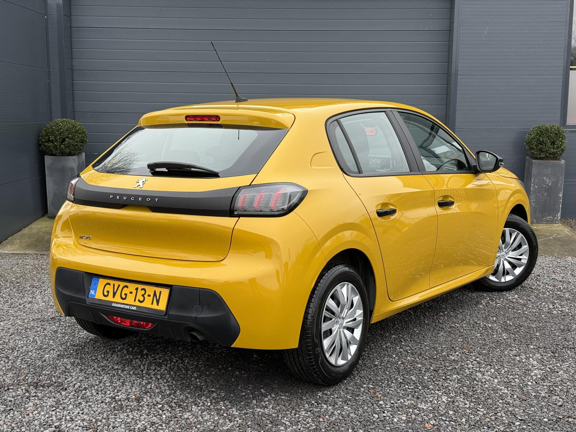 Peugeot 208 1.2 PureTech Like 1e Eigenaar,Apple Carplay/Android Auto,Camera,Navi,Clima,Cruise,Weinig Km,Zeer Zuinig,Apk tot 07-2027