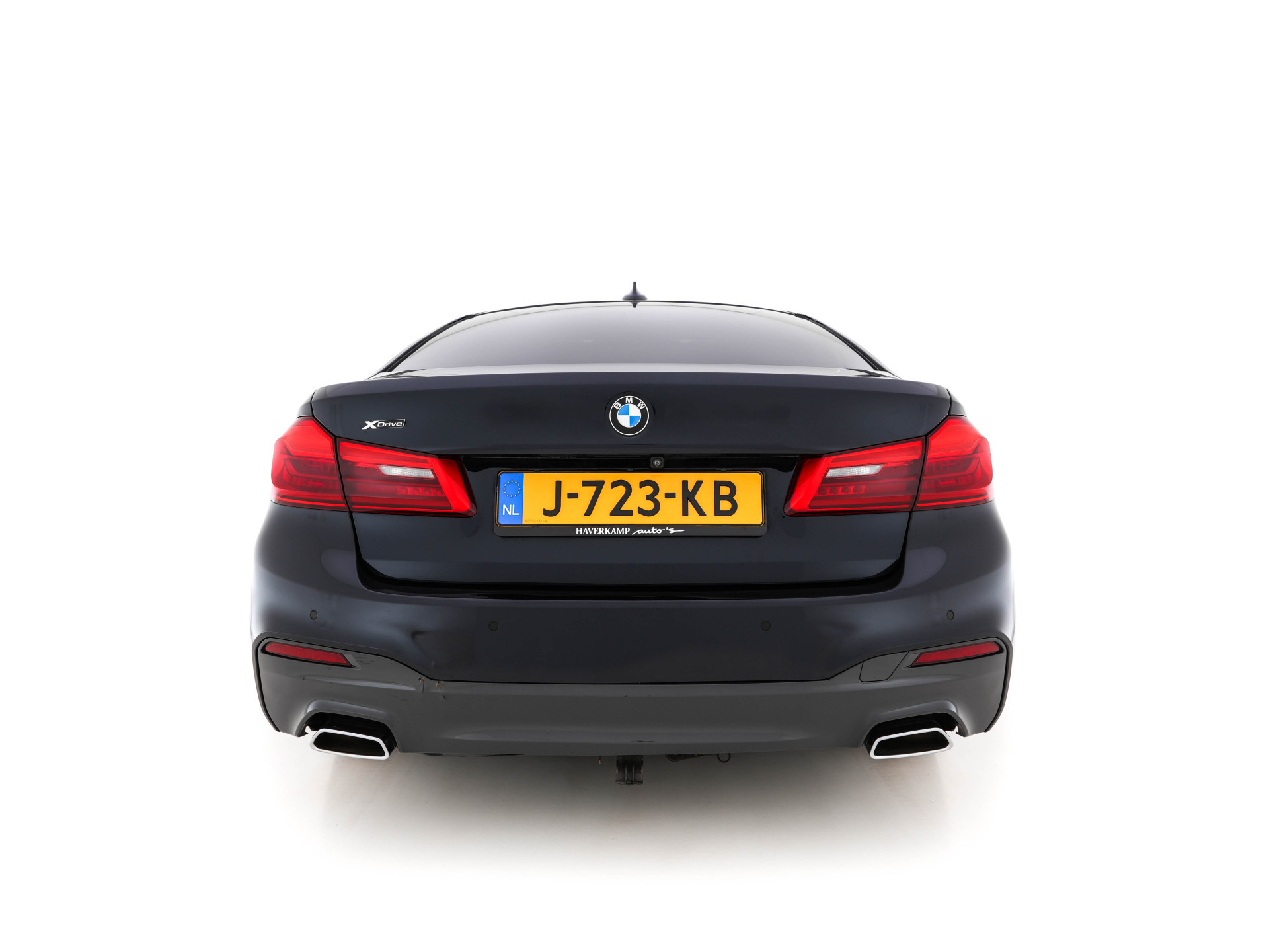 BMW 5-serie 520d xDrive M-Sport-Pack High Executive (INCL-BTW) Aut. *PANO | LUXURY-LEATHER | FULL-LED | HEAD-UP | DIGI-COCKPIT | NAVI-FULLMAP | TOP-VIEW | MEMORY-PACK | ECC | AMBIENT-LIGHT | PDC | CRUISE | SHIFT-PADDLES | TOWBAR  | 20''ALU*