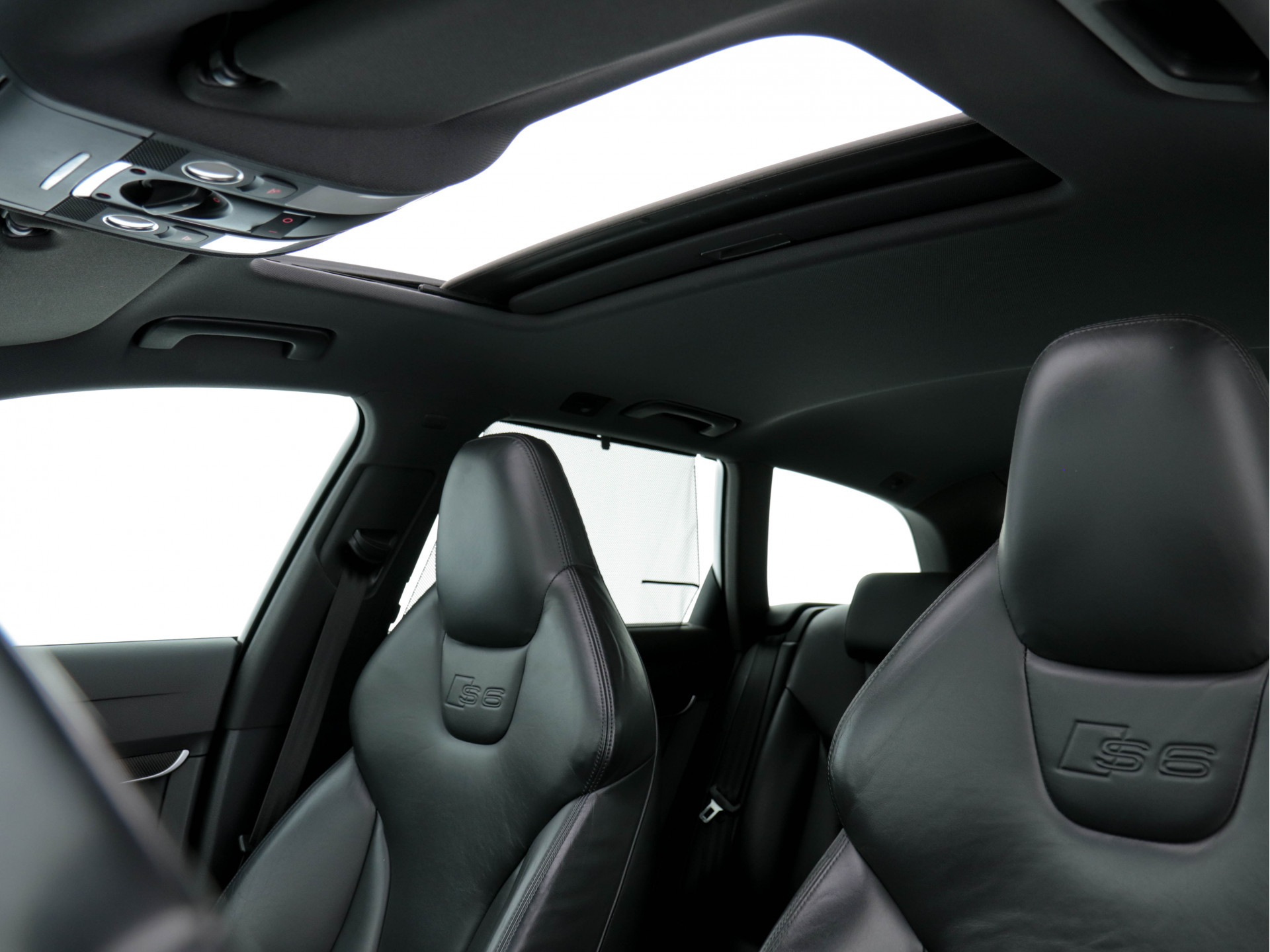 Audi S6 Avant S6 5.2 FSI Quattro [⚠️] Aut. *PANO | LEATHER | XENON-PLUS | NAVI-FULLMAP | SPORT-SEATS | BOSE-SURROUND | ECC | DECOR-CARBON | PDC | HEATED-SPORTSEATS | SHIFT-PADDLES |  CRUISE | 18"ALU*