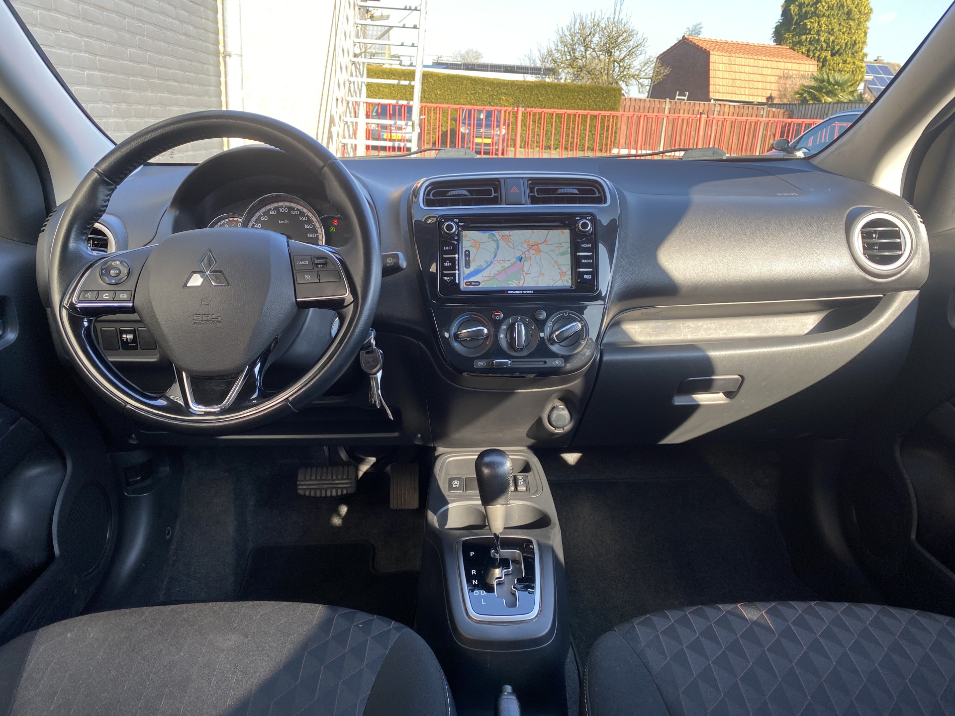 Mitsubishi Space Star 1.2 Instyle AUT. | 1e eigenaar | dealer onderhouden | navigatie | cruise control | stoelverwarming