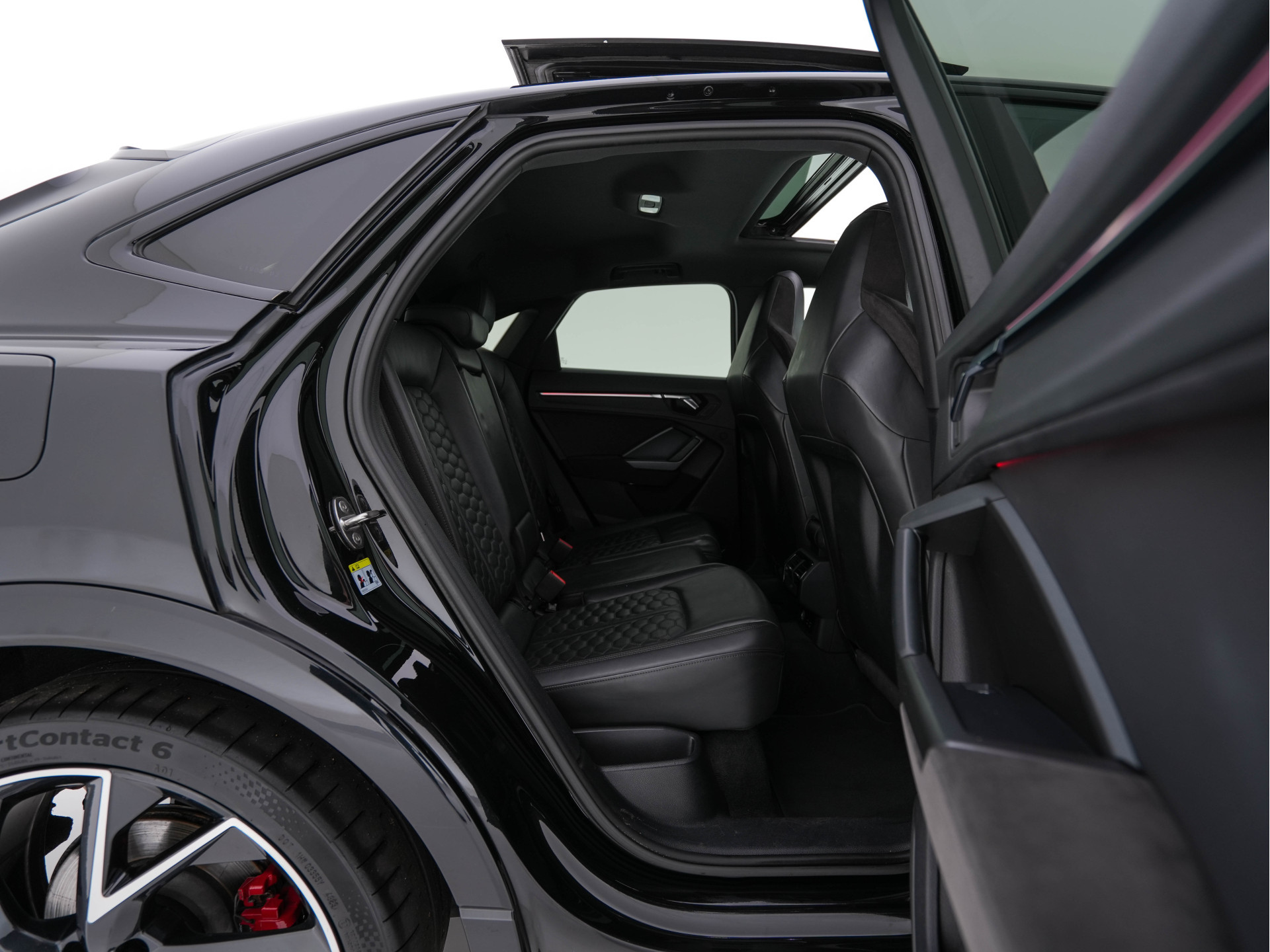 Audi RS Q3 Sportback TFSI Quattro Aut. *PANO | LEATHER | FULL-LED | ADAPTIVE-CRUISE | BANG&OLUFSEN | TOPVIEW | HEATED-SPORTSEATS | DIGI-COCKPIT | PRIVACYGLASS | SHIFTPADDLES | AMBIENTLIGHT | ECC | PDC | 21''ALU*