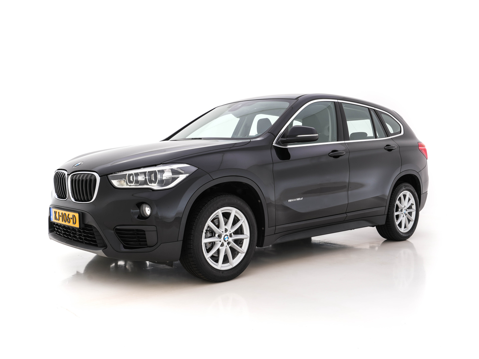 BMW X1 sDrive16d Centennial Executive *NAVI-FULLMAP | FULL-LED | ECC | PDC | CRUISE | COMFORT-SEATS | TOWBAR | 17''ALU *