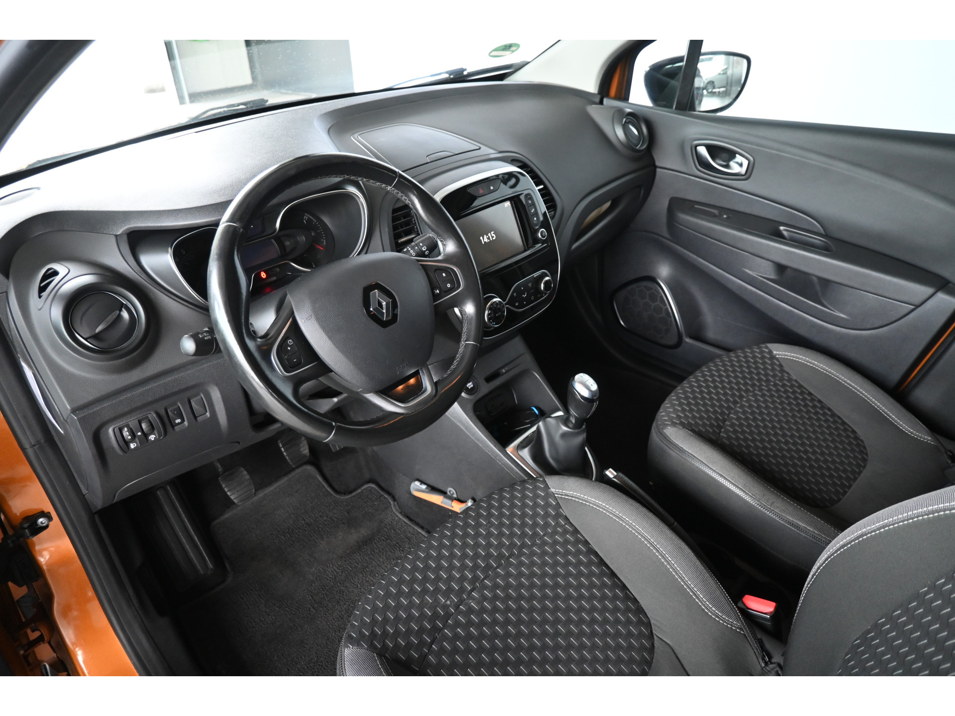Renault Captur 0.9 TCe Intens Easy Life Nap! Clima Cruise Led Navigatie Lichtmetaal 1e Eigenaar! 100% Onderhouden! Inruil Mogelijk!