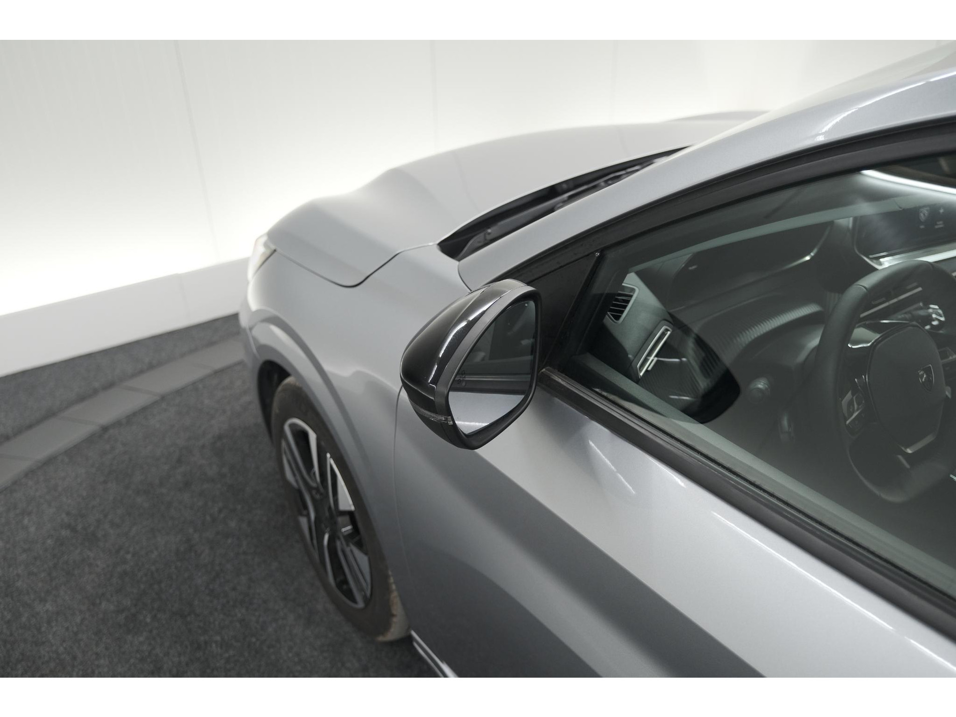 Peugeot 208 PureTech 100 Allure | 360 Camera | Dodehoekdetectie | Apple Carplay
