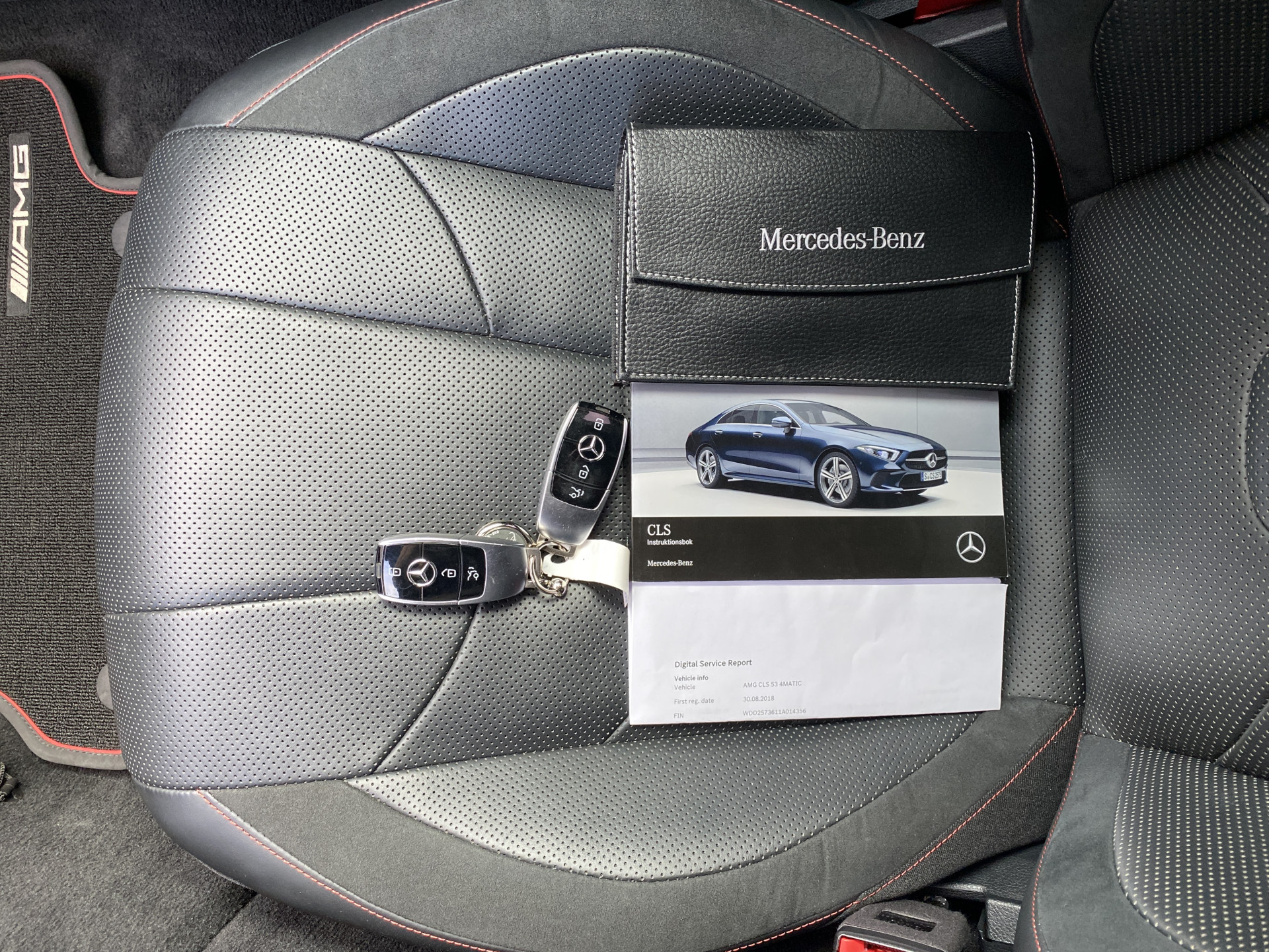 Mercedes-Benz CLS-klasse AMG 53 4MATIC+ Premium Plus 435 PK | dealer onderh. | luchtvering | night pakket | full option | AMG drivers package