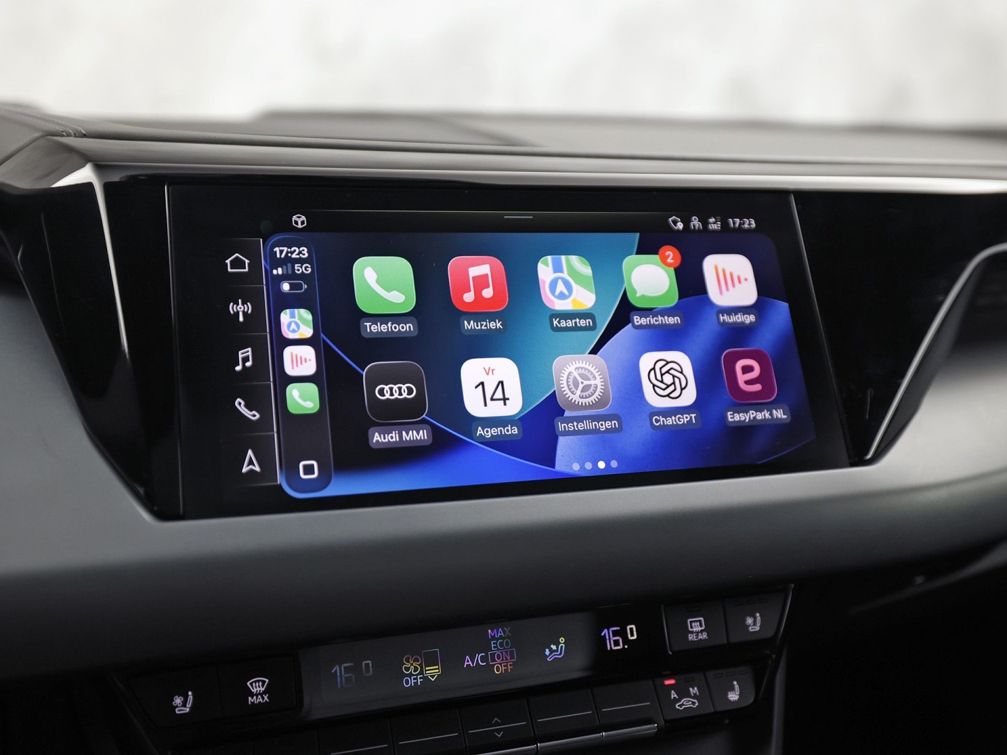 Audi e-tron GT GT 93 kWh Automaat 476Pk (PANORAMADAK, SOH 92,8%, APPLE CARPLAY, 360 CAMERA, MATRIX LED, BANG&OLUFSEN, ELEKTRISCHE STOELEN, STOELVERWARMING/KOELING, NIEUWSTAAT)