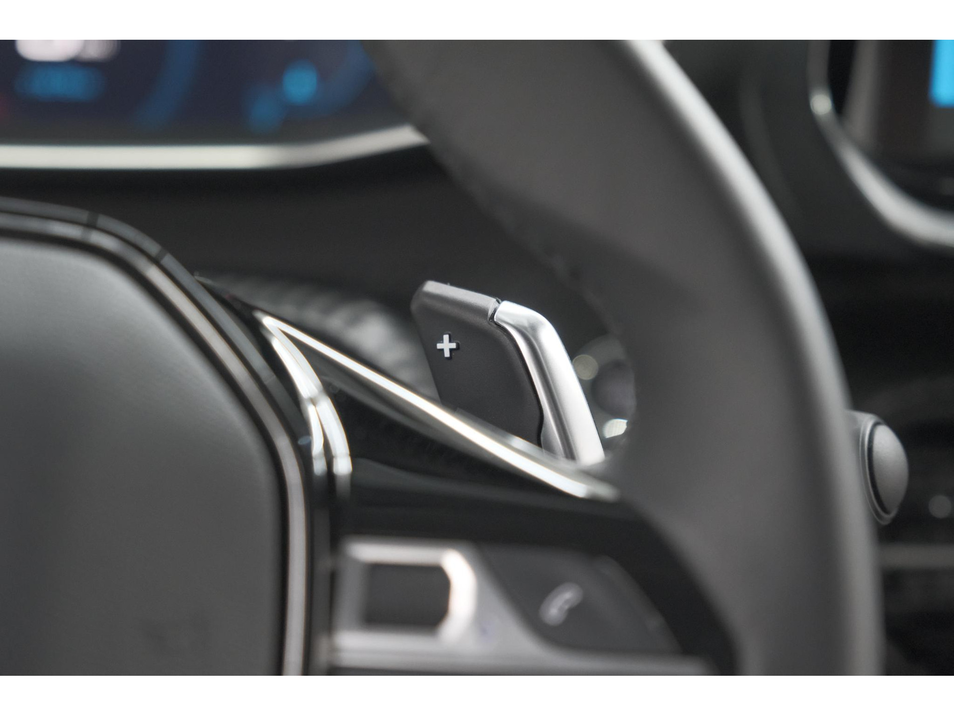 Peugeot 208 PureTech 100 EAT8 Allure Pack | Camera | Navigatie | Apple Carplay | Parkeersensoren