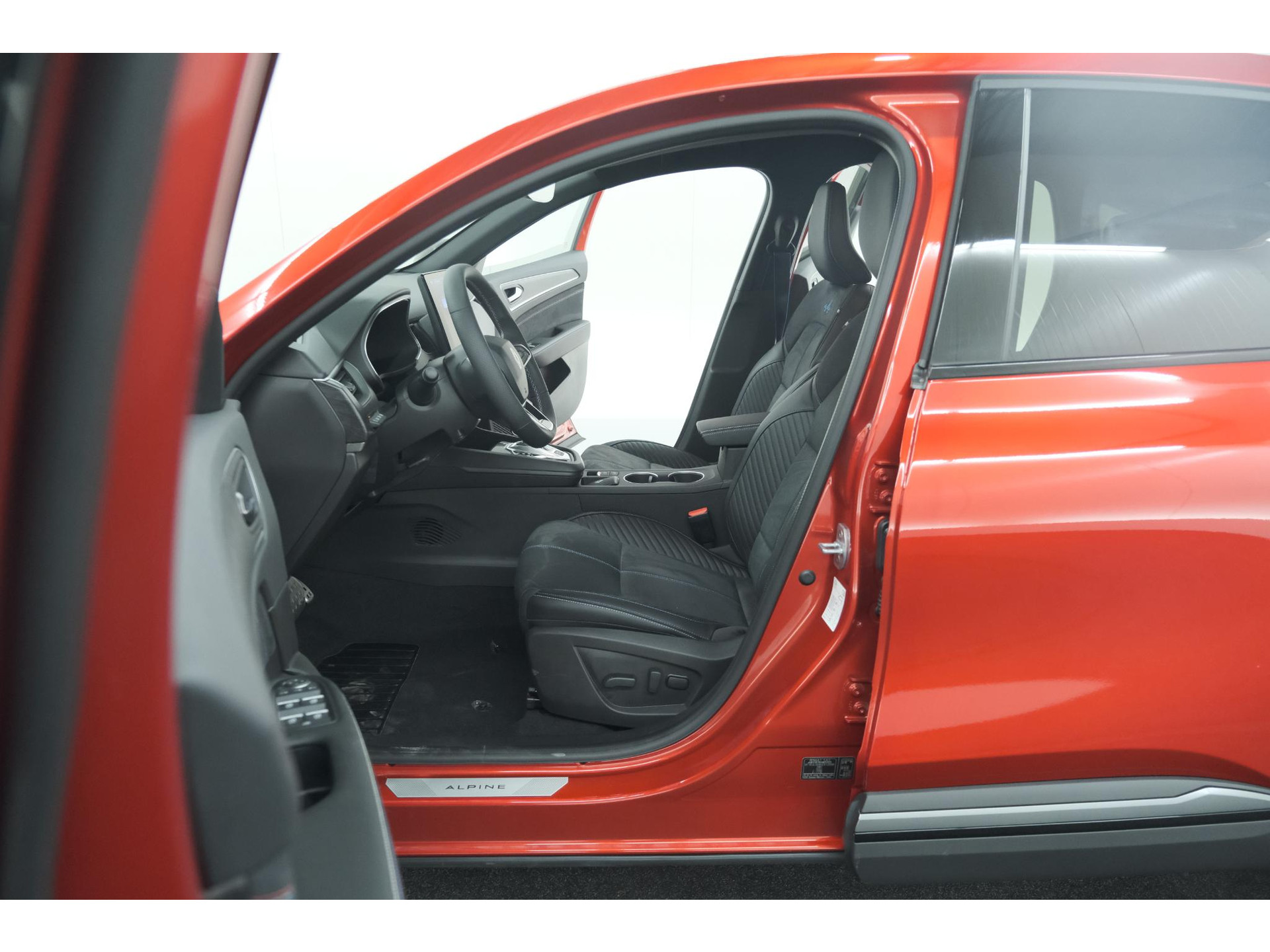 Renault Arkana 1.6 E-Tech hybrid 145 Esprit Alpine | Rondom Camera | Adaptieve Cruise Control | Pack Winter | Dodehoekdetectie