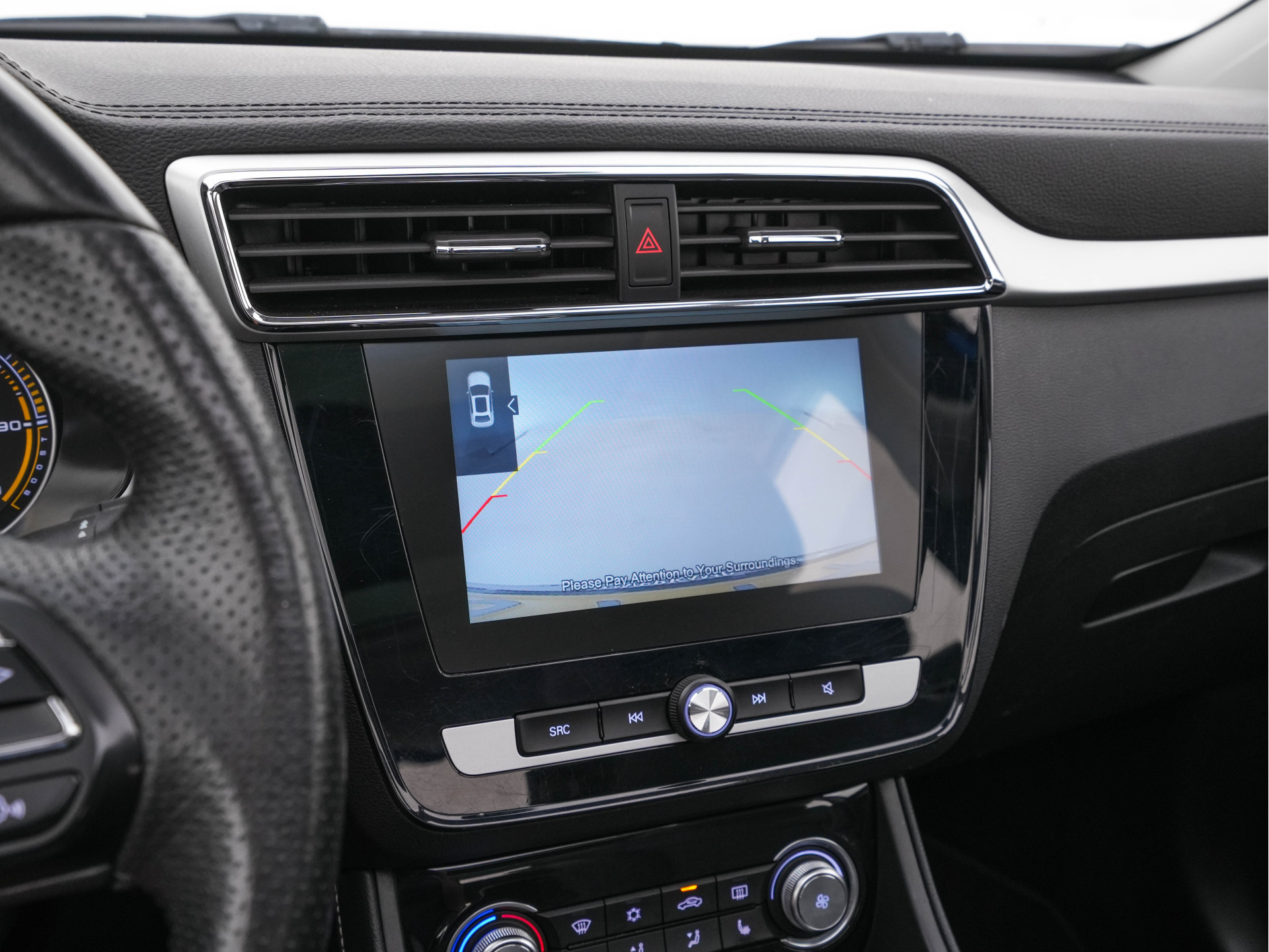 MG ZS EV Luxury 45 kWh {SOH-89%} (INCL-BTW) *PANO | LEATHER | CCS-FASTLOADER | KEYLESS | NAVI-FULLMAP | ADAPTIVE-CRUISE | CAMERA | HEATED-SPORT-SEATS | CARPLAY | BLINDSPOT | DAB | LANE-ASSIST | 17"ALU*