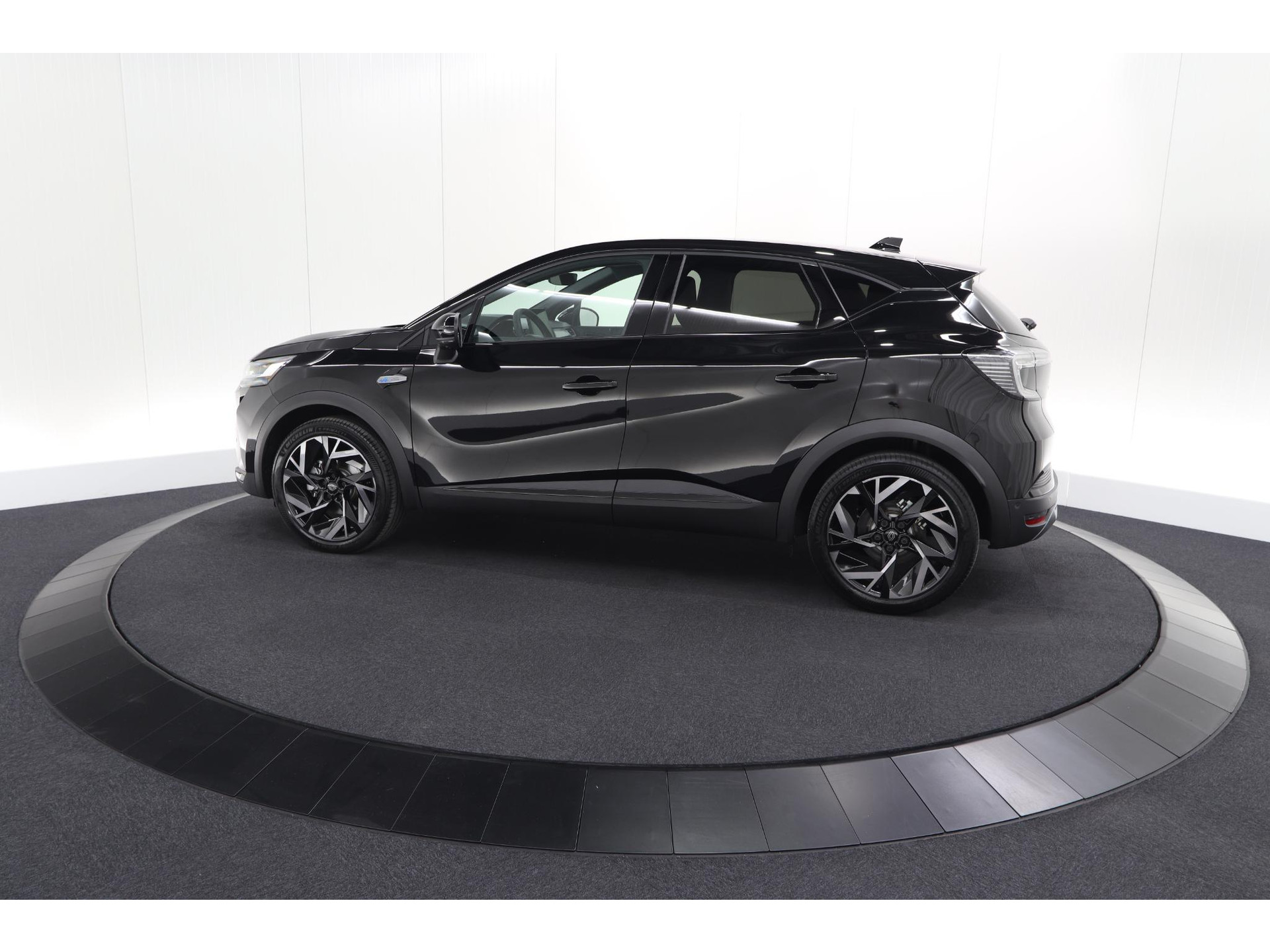 Renault Captur 1.8 E-Tech Full Hybrid 160 Esprit Alpine | Rondom Camerazicht | Dodehoekdetectie | Adaptieve Cruise Control