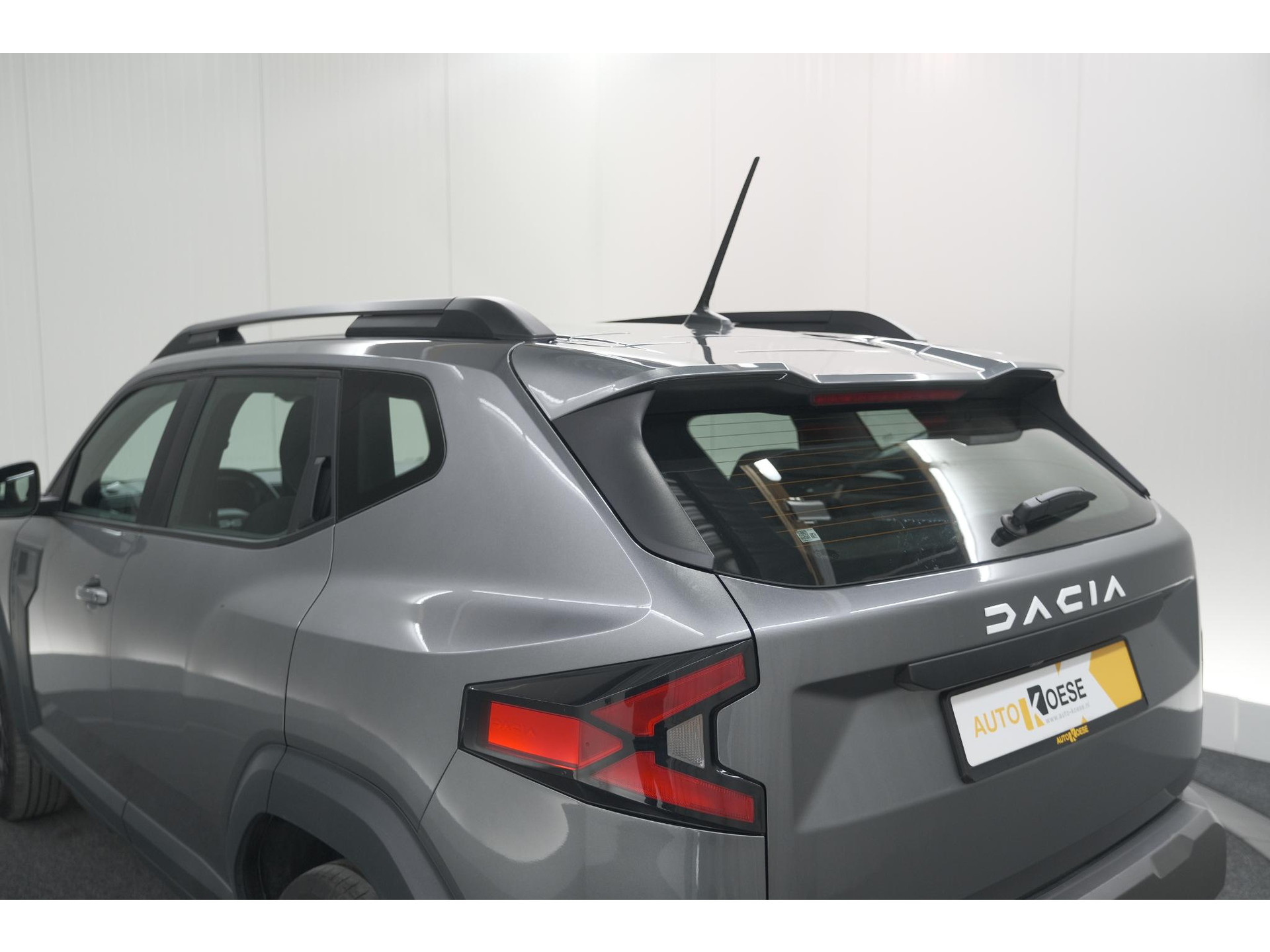 Dacia Duster Mild Hybrid 130 Expression | Camera | Stoelverwarming | Apple Carplay | Navigatie