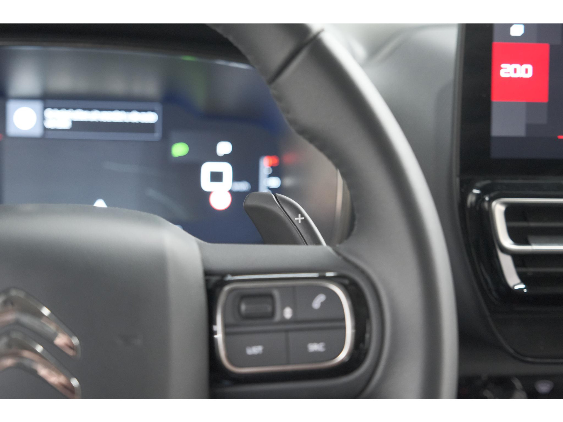 Citroen C5 Aircross 1.2 Hybrid 136 Plus | Camera | Navigatie | Parkeersensoren | Apple Carplay