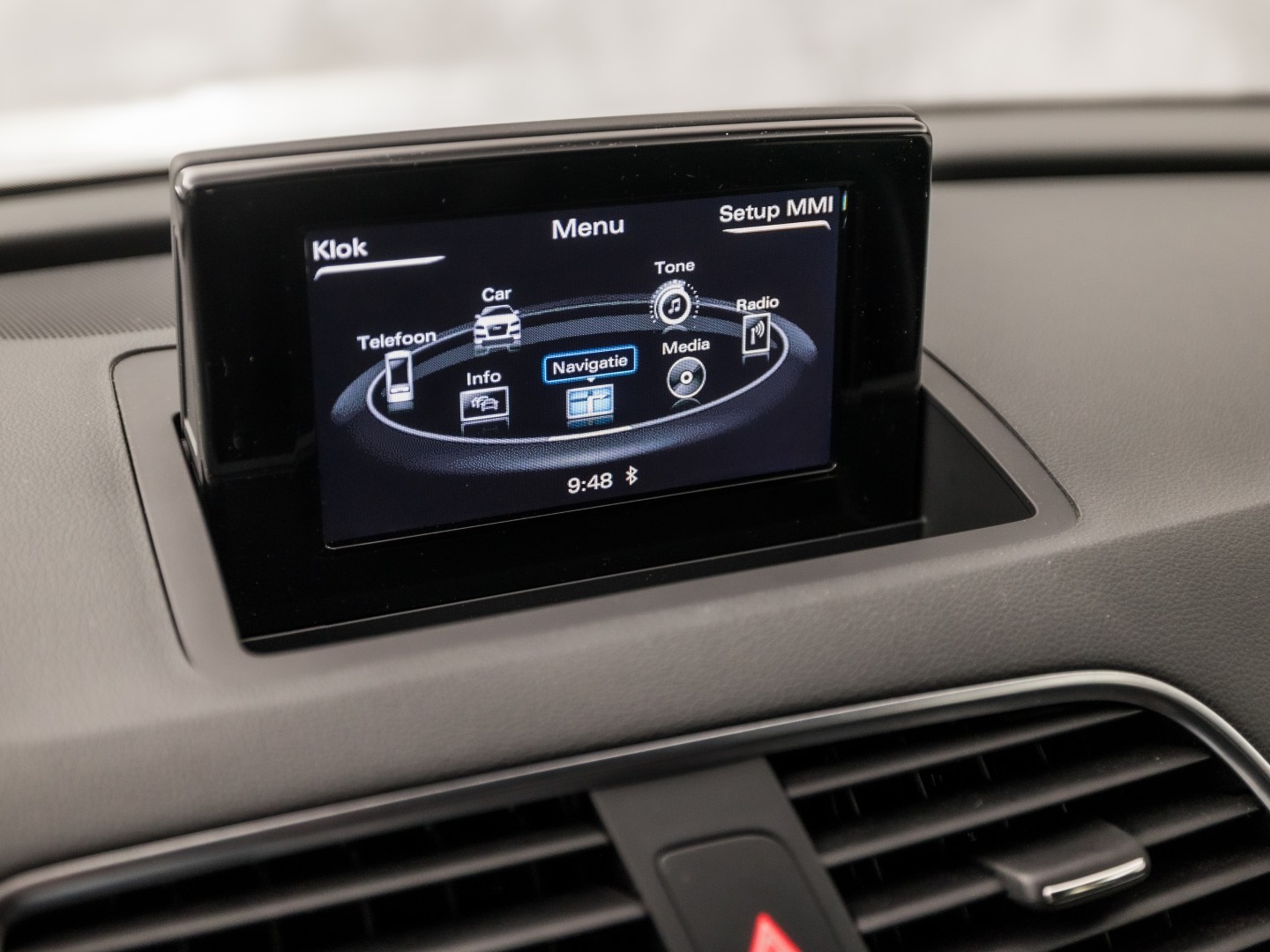 Audi Q3 1.4 TFSI S-Line Sport 150Pk Automaat (2X S-LINE, NAVIGATIE, LEDER, STOELVERWARMING, SPORTSTOELEN, GETINT GLAS, TREKHAAK, NIEUWE APK, NIEUWSTAAT)