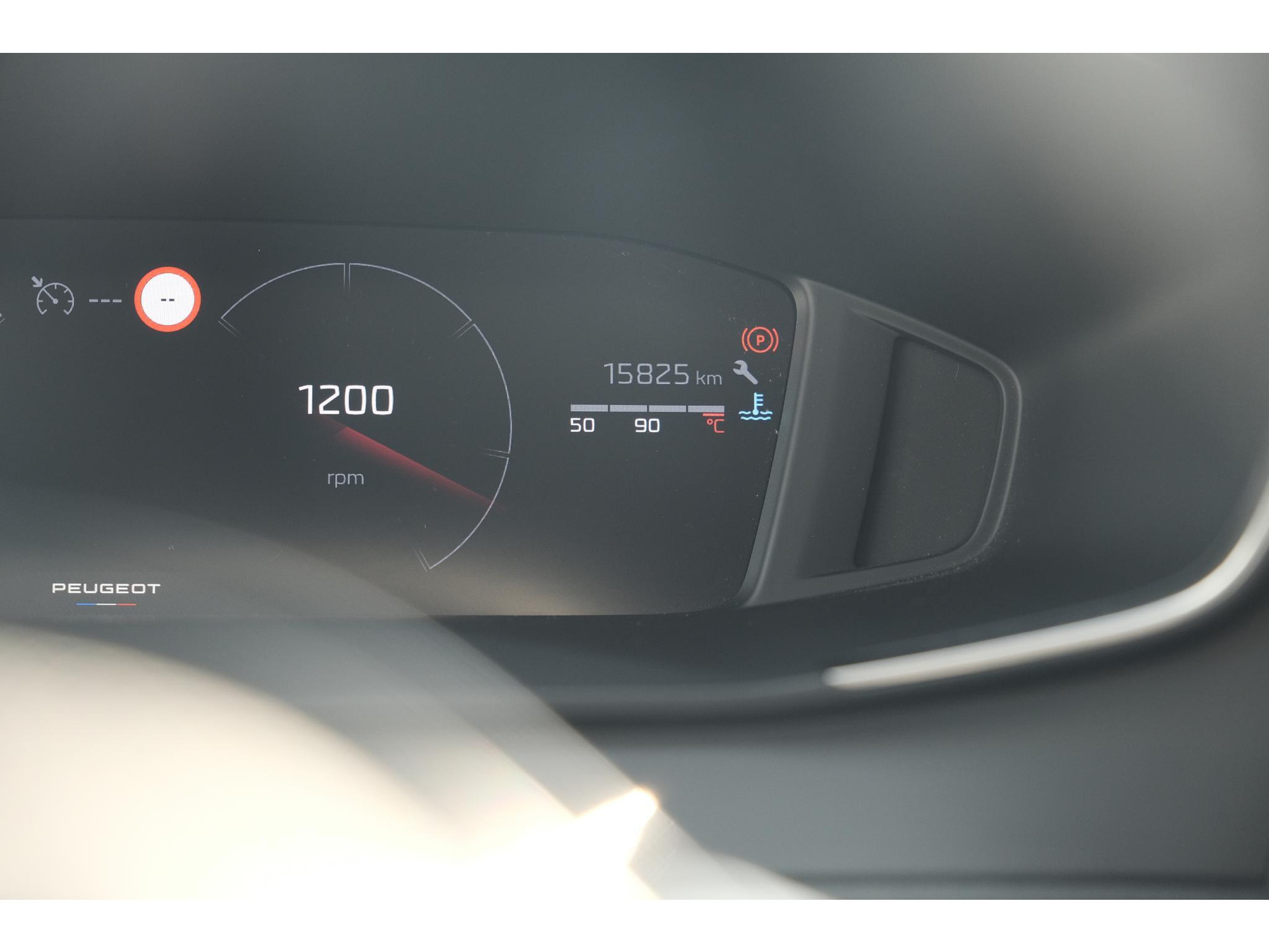 Peugeot 208 PureTech 100 Allure | 360 Camera | Dodehoekdetectie | Apple Carplay