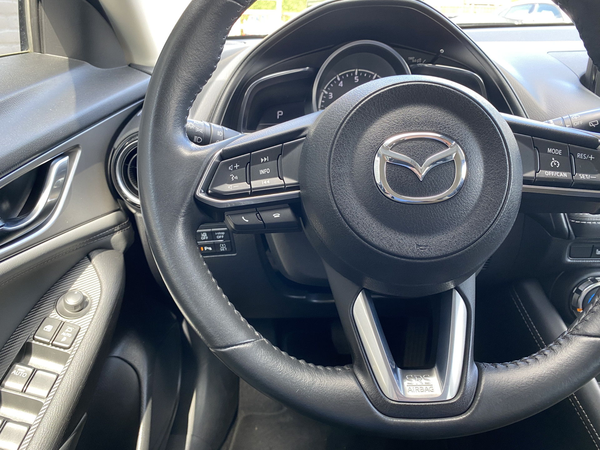 Mazda CX-3 2.0 SkyActiv-G 120 GT-M AUT. | navigatie | trekhaak | leder interieur | head up display | camera | apple carplay