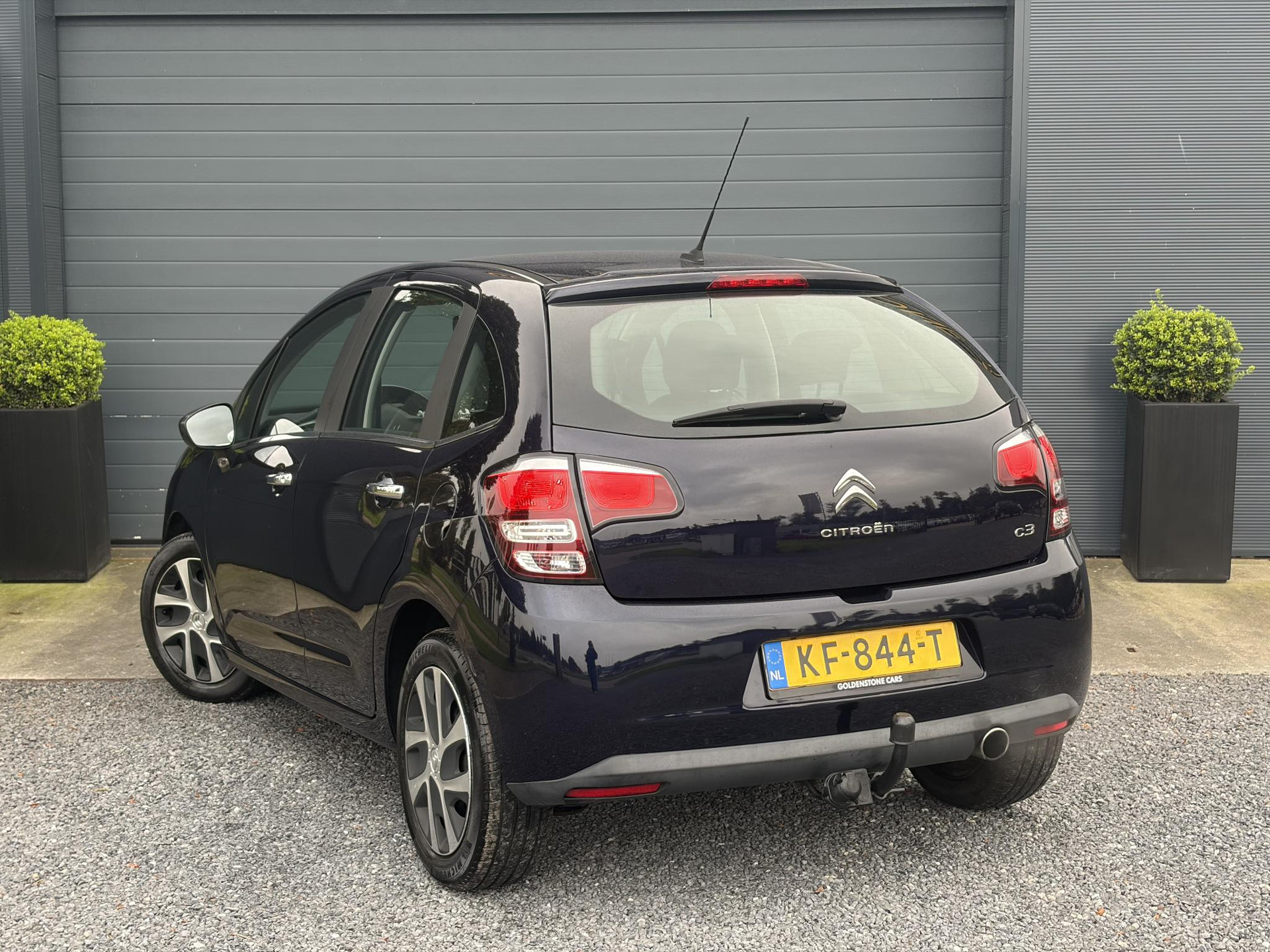 Citroen C3 1.2 PureTech Selection ✓Nieuwe D-riem✓Navi✓Carplay✓Trekhaak✓Dealer Onderhouden✓Clima✓Cruise✓5 Deurs✓Net grote beurt gehad✓N.A.P✓Apk tot 09-2027