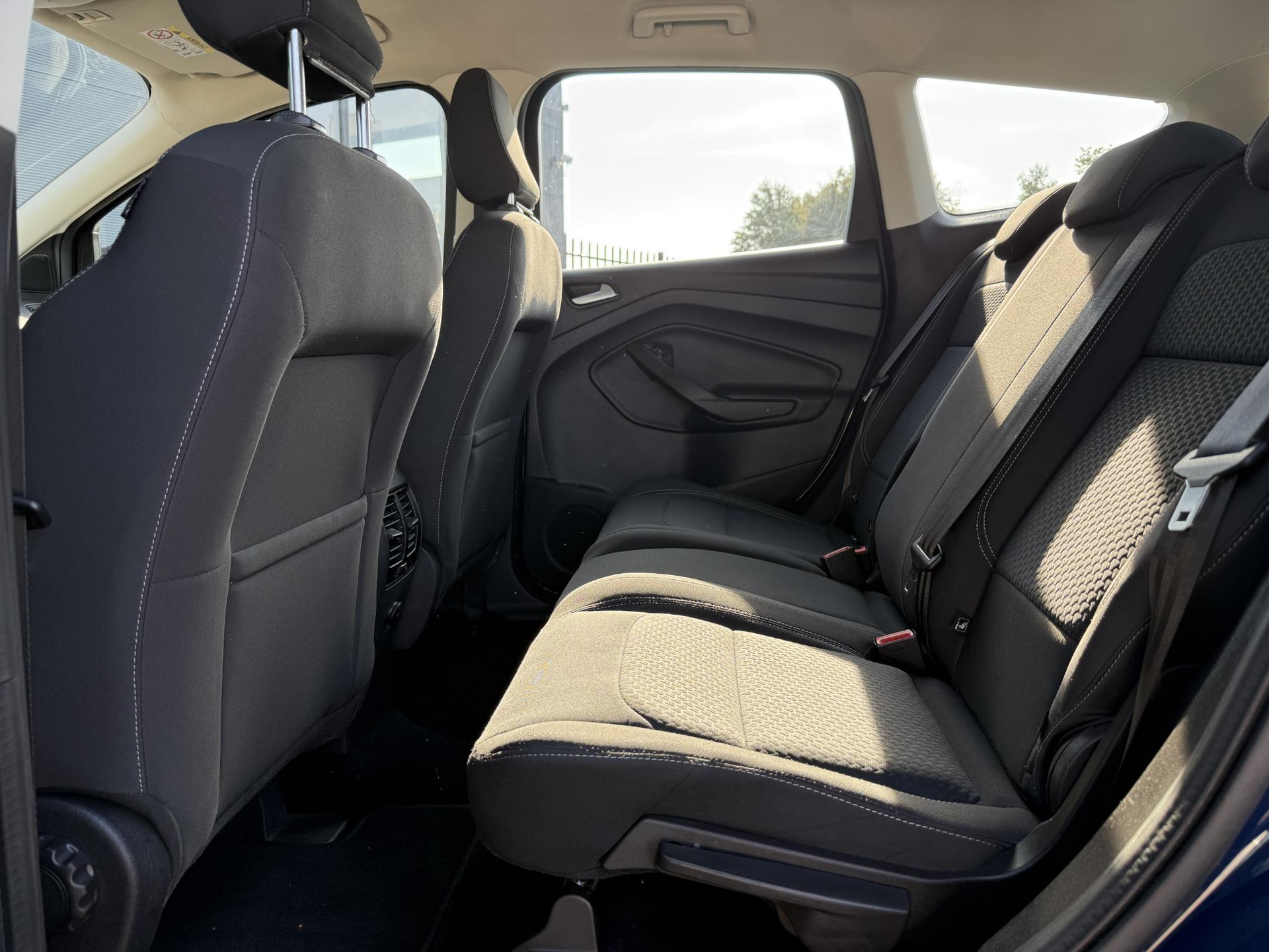 Ford Kuga 1.5 EcoBoost Trend Ultimate 2e Eigenaar,Navi,Dealer Onderhouden,Clima,Cruise,Apple Carplay/Android Auto,Pdc,6 Bak,120pkApk tot 07-2027