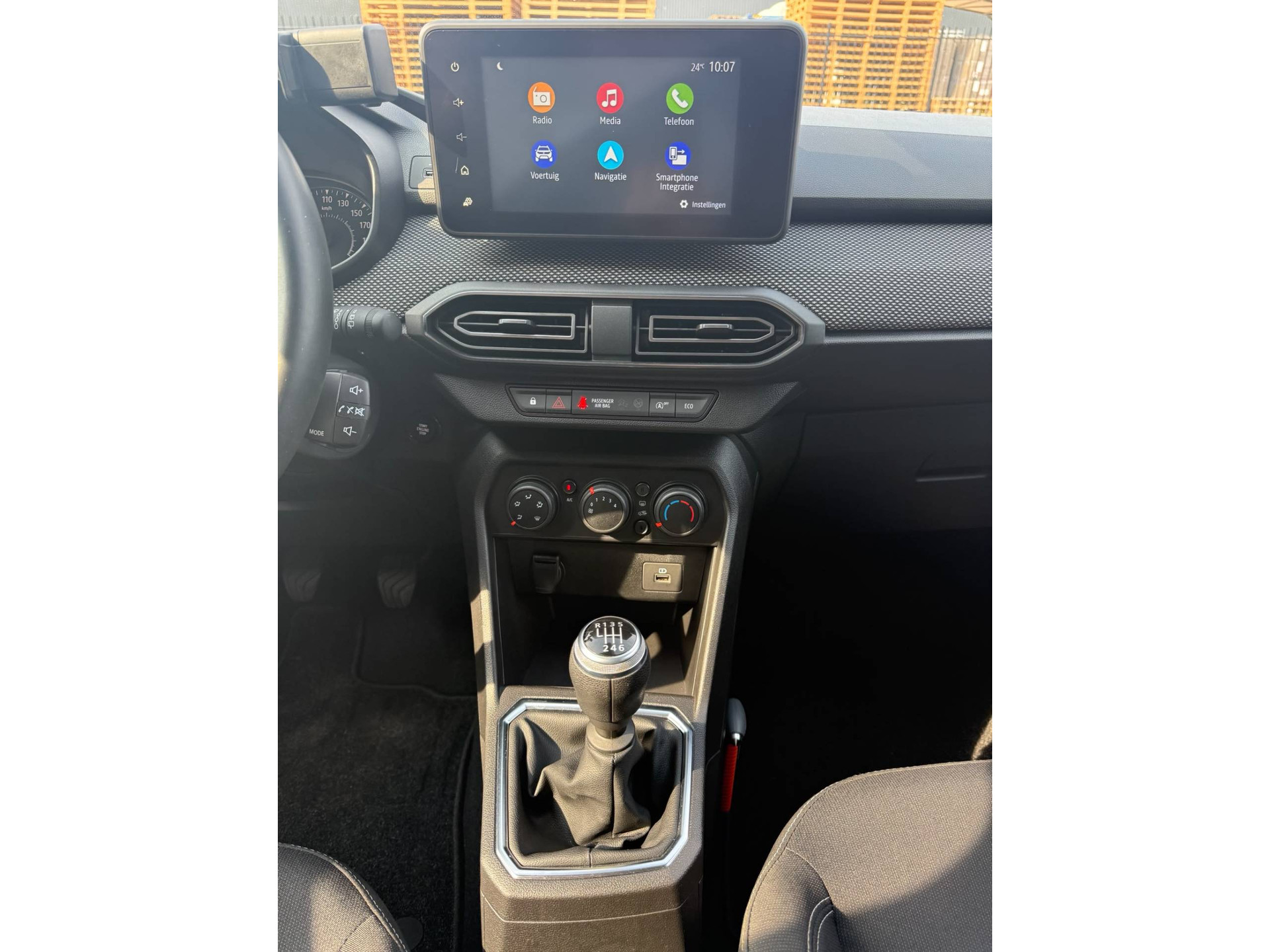 Dacia Sandero 1.0 TCe 90 Comfort | 2E EIGENAAR |3/6/12 MND GARANTIE | AIRCO | PDC | CAMERA | NAVI |