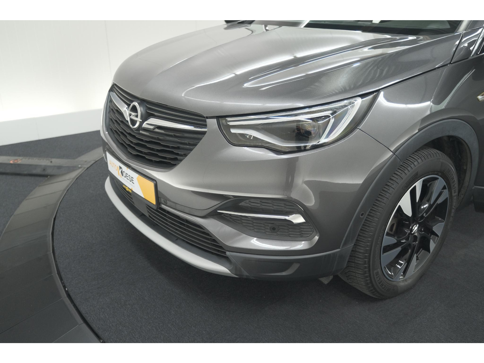 Opel Grandland X Turbo 130 EAT8 Innovation | Trekhaak | Dodehoekdetectie | Apple Carplay | Pack Winter