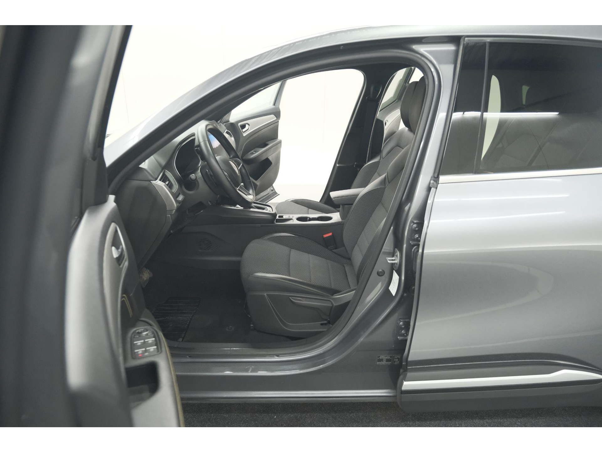 Renault Arkana Mild Hybrid 140 EDC Techno | 360 Camera | Dodehoekdetectie | Adaptieve Cruise Control