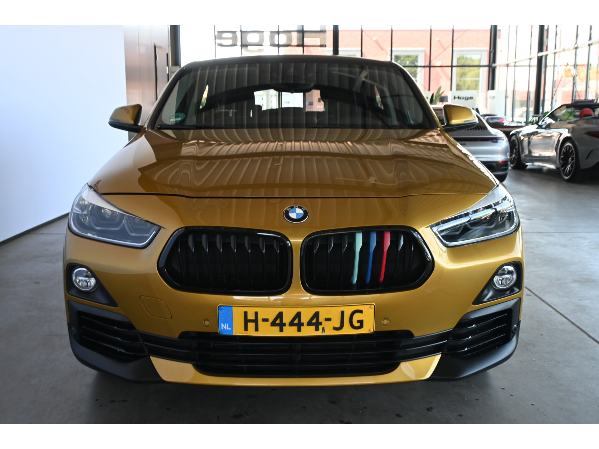BMW X2 sDrive16d High Executive M-Sport Edition Clima Navigatie Head-Up Rijklaarprijs Inruil Mogelijk!
