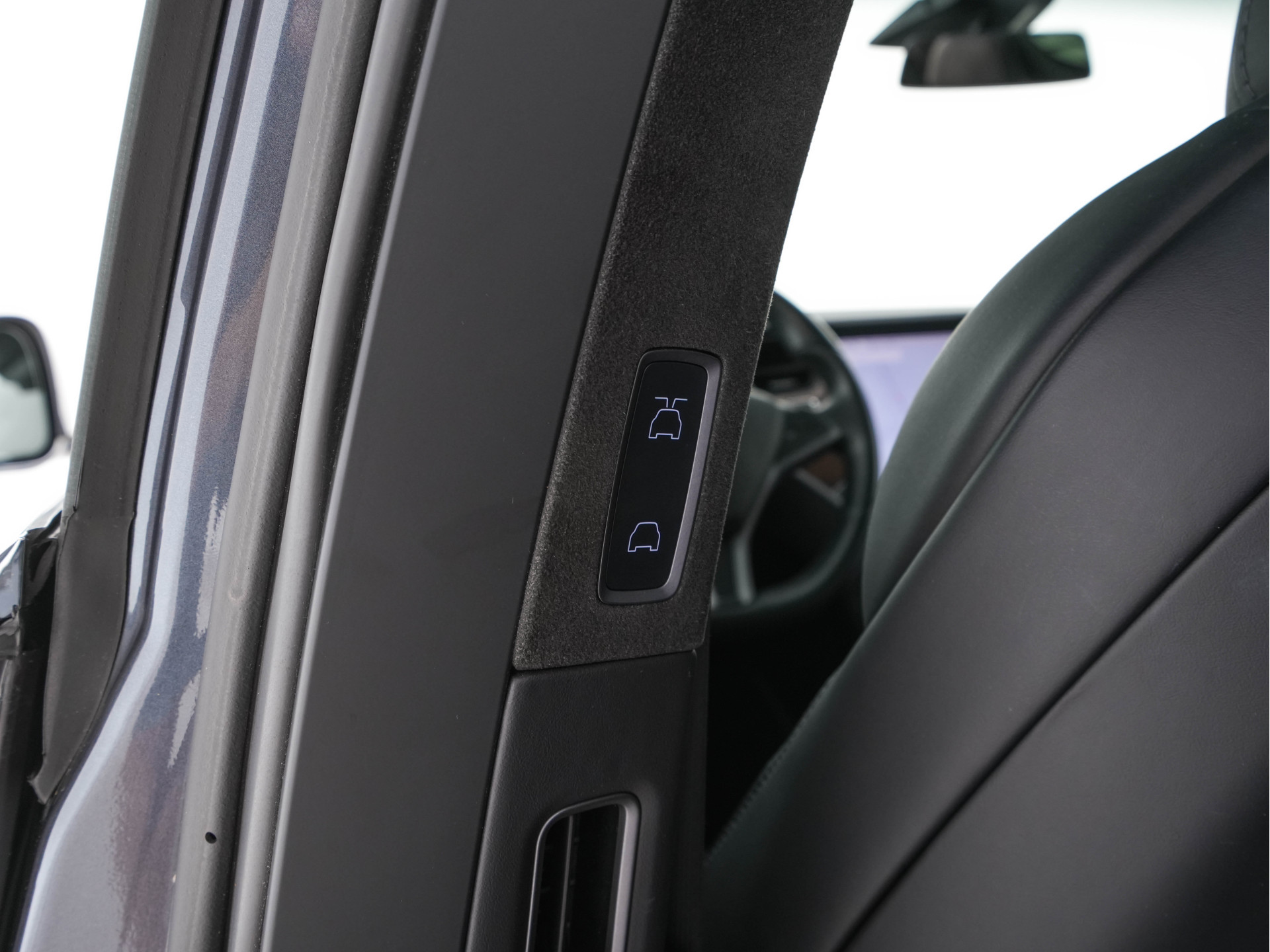 Tesla Model X 100D AWD [ 3-Fase ] Aut. *PANO-WINDOW | AUTO-PILOT | LEATHER | SURROUND-VIEW | NAVI-FULLMAP | FULL-LED | AIR-SUSPENSION | DIGI-COCKPIT | KEYLESS | CAMERA | DAB+ | HEATED-COMFORTSEATS | TOWBAR |  20''ALU*