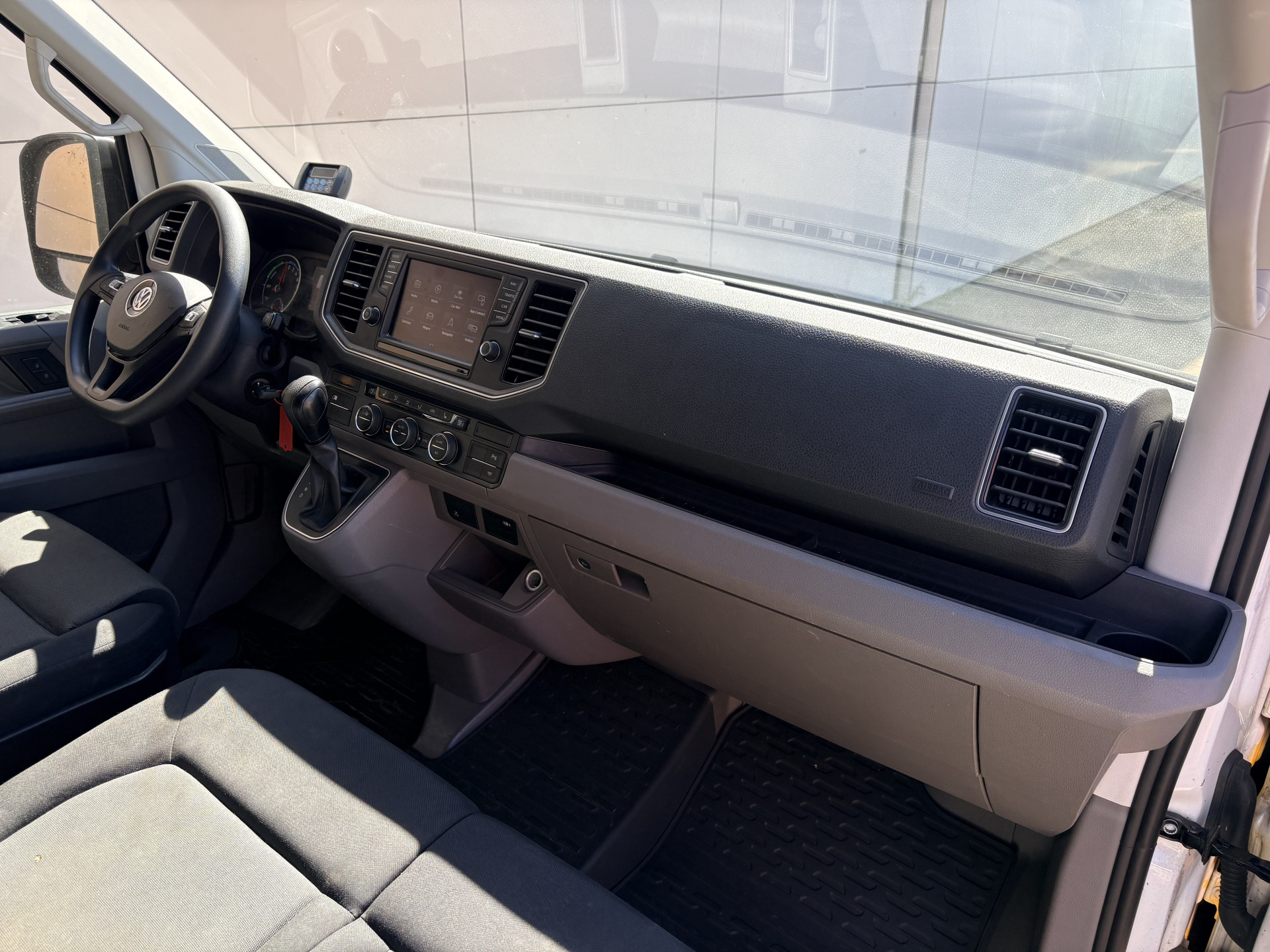 Volkswagen Crafter e-Crafter 36kWh 136PK Elektrisch Koelwagen Zanotti Nachtkoeling LED Climate Control Cruise Control Carplay Camera Parkeersensoren 360° Frigo Koeler Kühlwagen Night Cooling