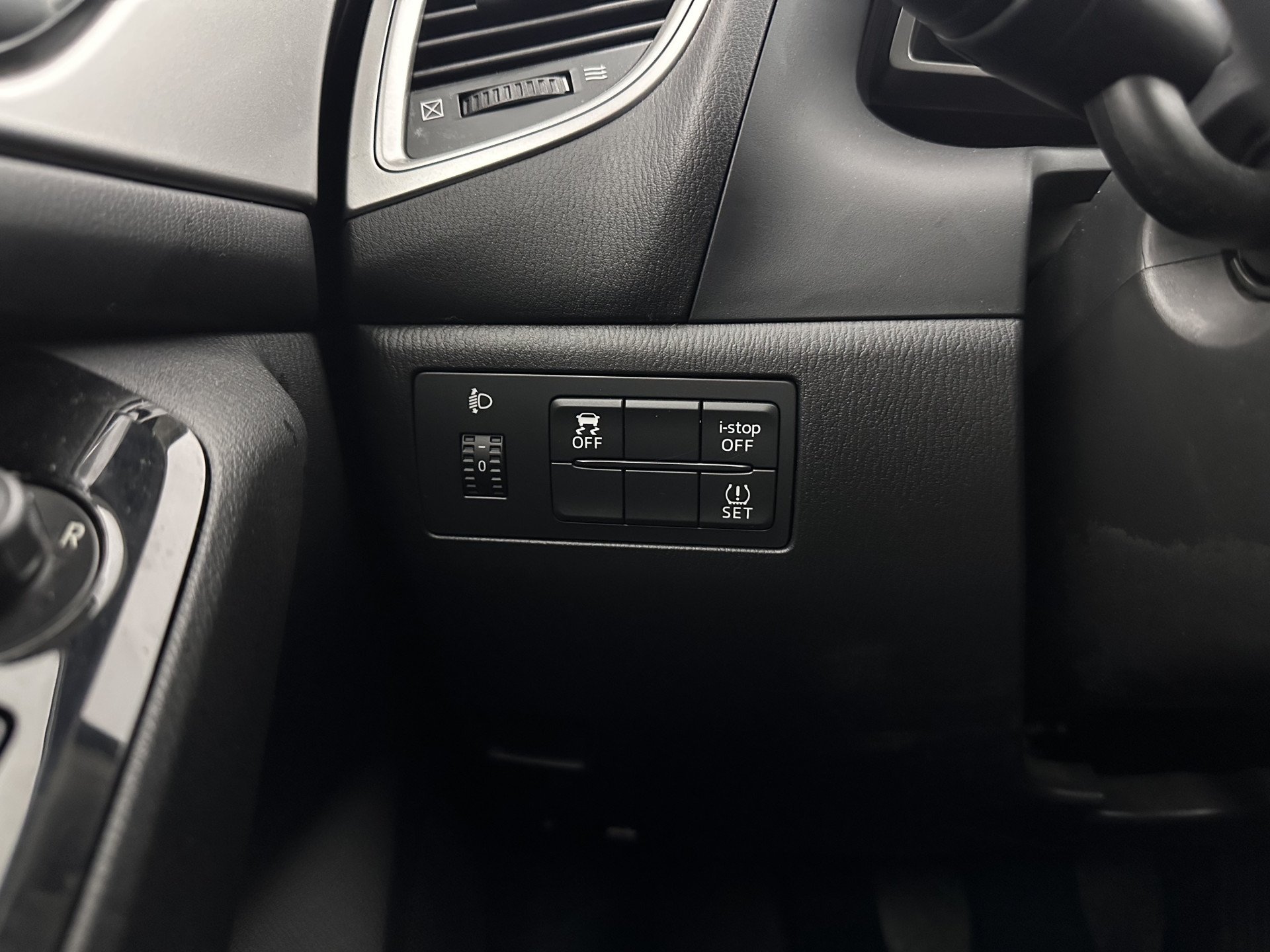 Mazda 3 2.2 SkyActiv-D 150 SkyLease *HEATED-COMFORTSEATS | NAVI-FULLMAP | DAB+ | PRIVACYGLASS | ECC | PDC | CRUISE | 18''ALU*