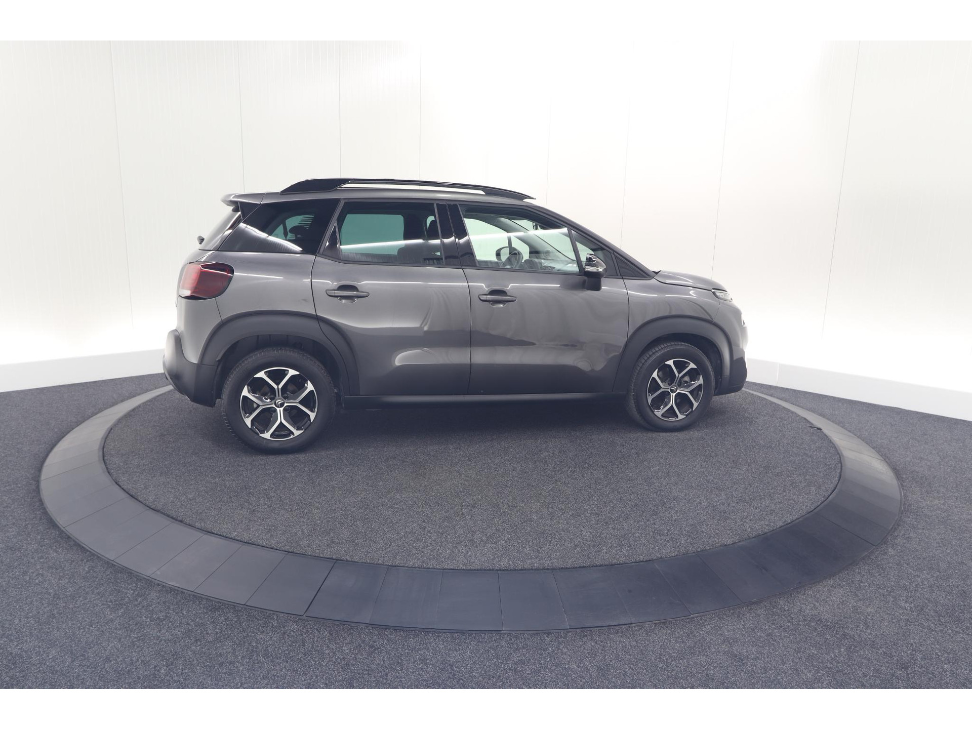 Citroen C3 Aircross PureTech 110 Feel | Parkeersensoren | Navigatie | Apple Carplay