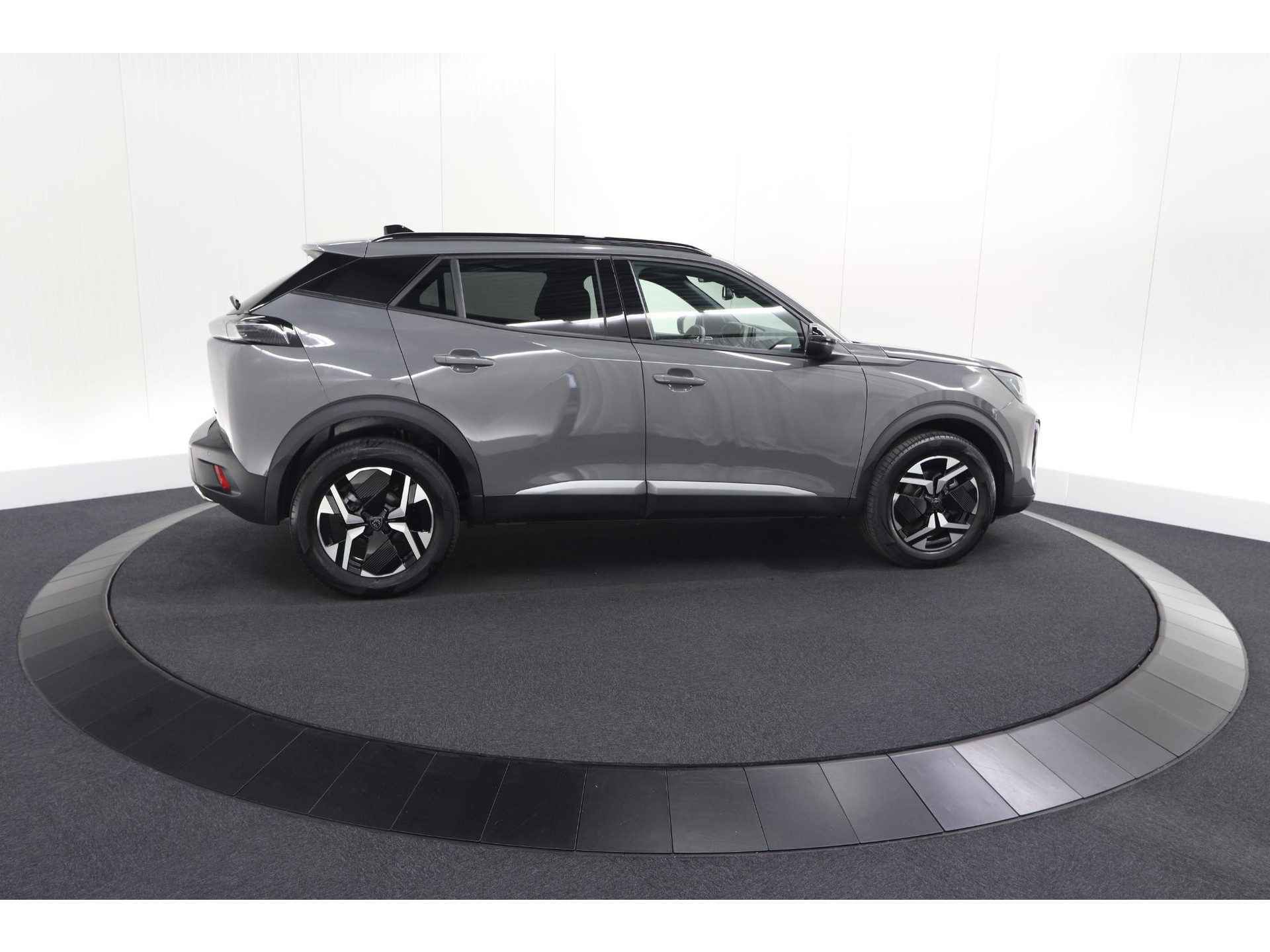 Peugeot 2008 1.2 Hybrid 145 Allure | Apple Carplay | Climate Control | Parkeersensoren Voor + Achter
