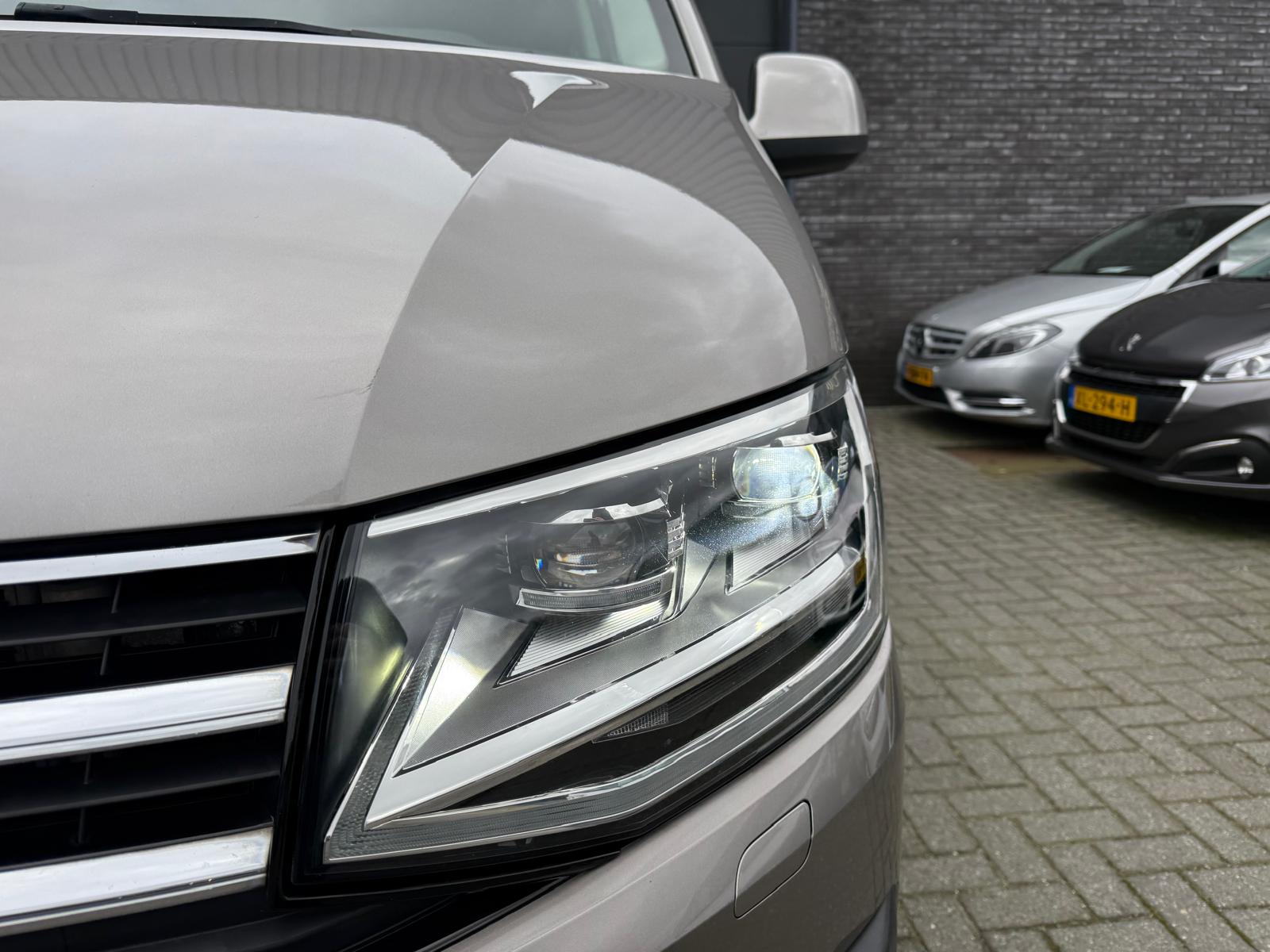 Volkswagen Transporter 2.0 TDI L2H1 DC Highline | 2E EIGENAAR | NW DISTR RIEM | NAVI | CAMERA | CRUISE |AIRCO |