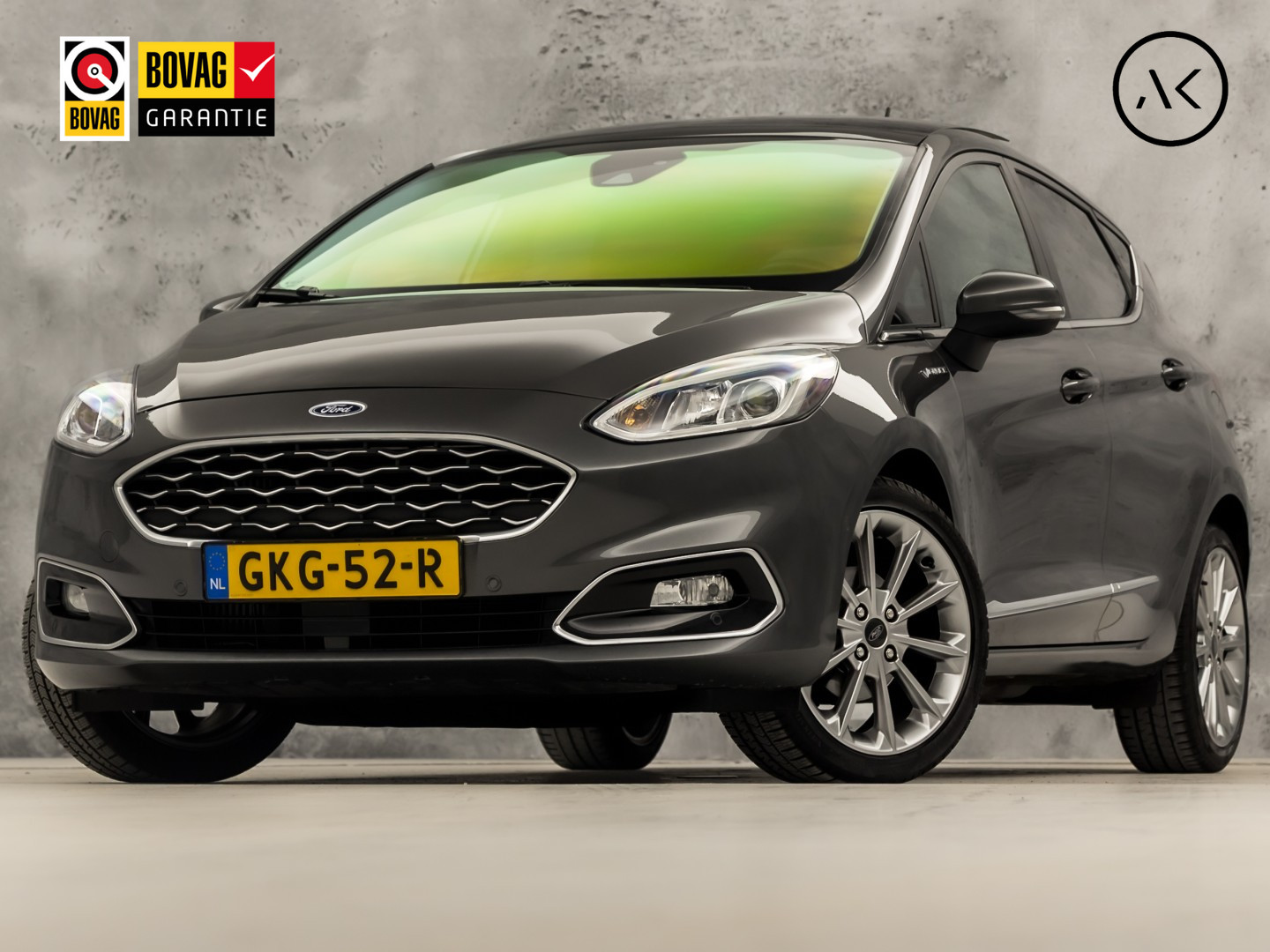 Ford Fiesta 1.0 EcoBoost Vignale (PANORAMADAK, APPLE CARPLAY, CAMERA, LEDER, STOELVERWARMING, SPORTSTOELEN, GETINT GLAS, KEYLESS, NIEUWSTAAT)