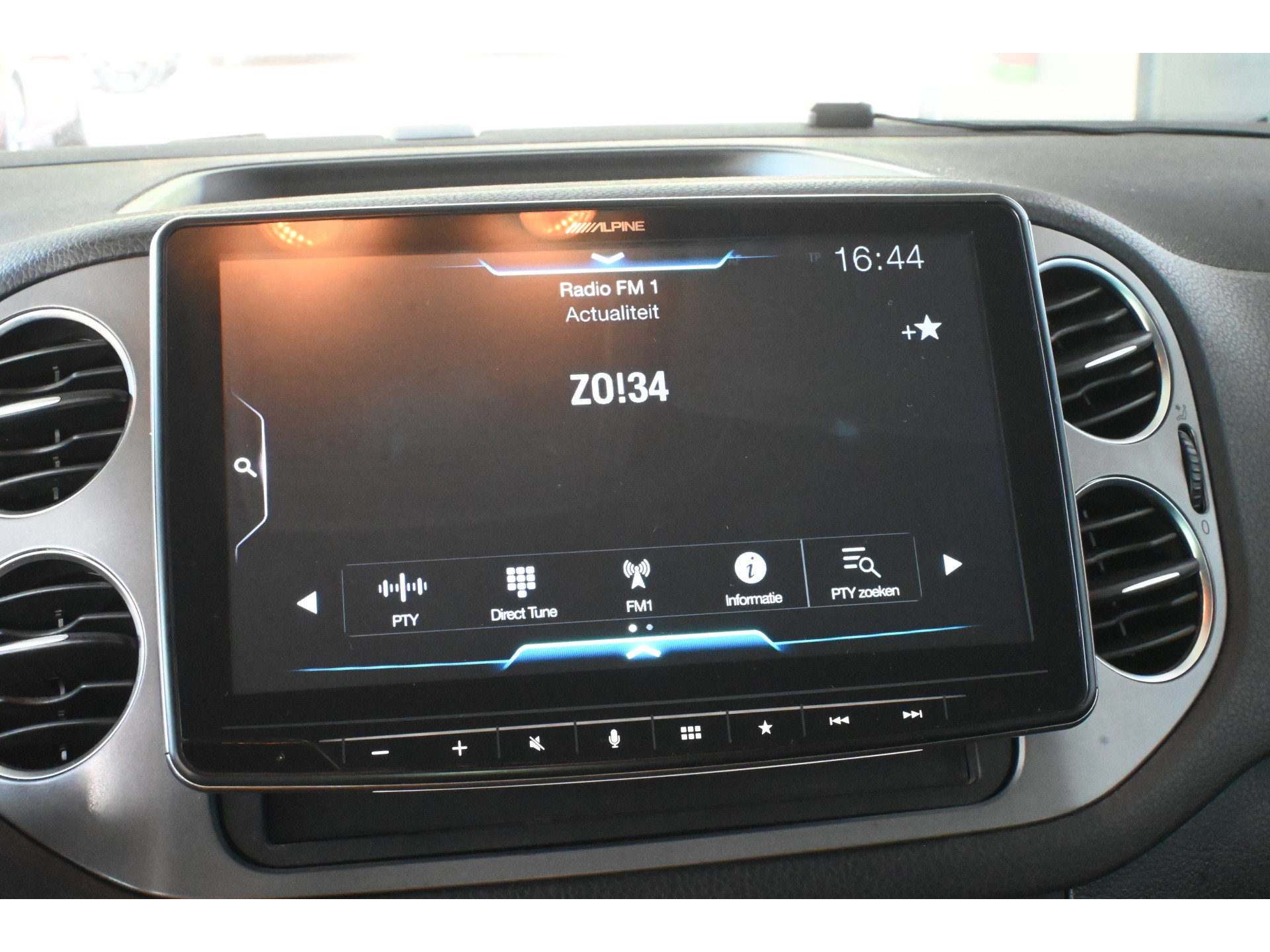 Volkswagen Tiguan 2.0 TSI Sport&Style 4Motion Benzine/LPG Clima Cruise Control Trekhaak All in Prijs! Inruil Mogelijk!