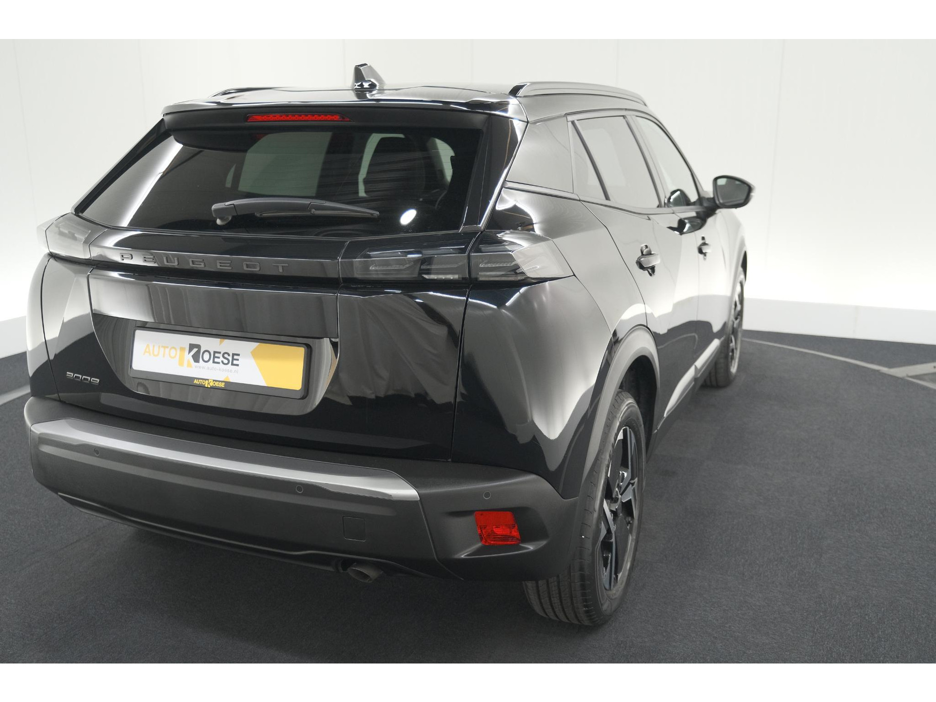 Peugeot 2008 PureTech 100 Allure | Apple Carplay | Parkeersensoren | Climate Control | Cruise Control