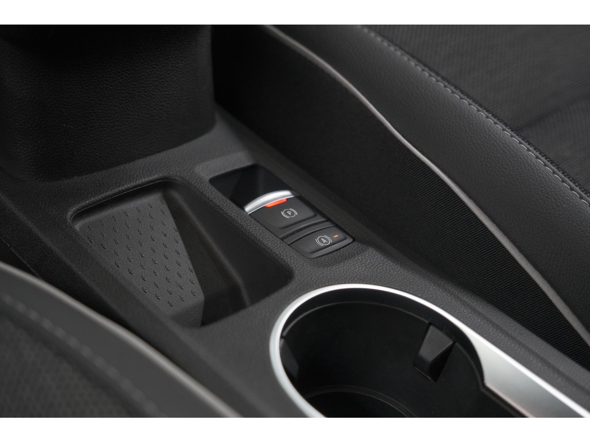 Renault Captur 1.6 E-Tech full hybrid 145 techno | Pack Full Screen | Camera | Navigatie | Allseason Banden