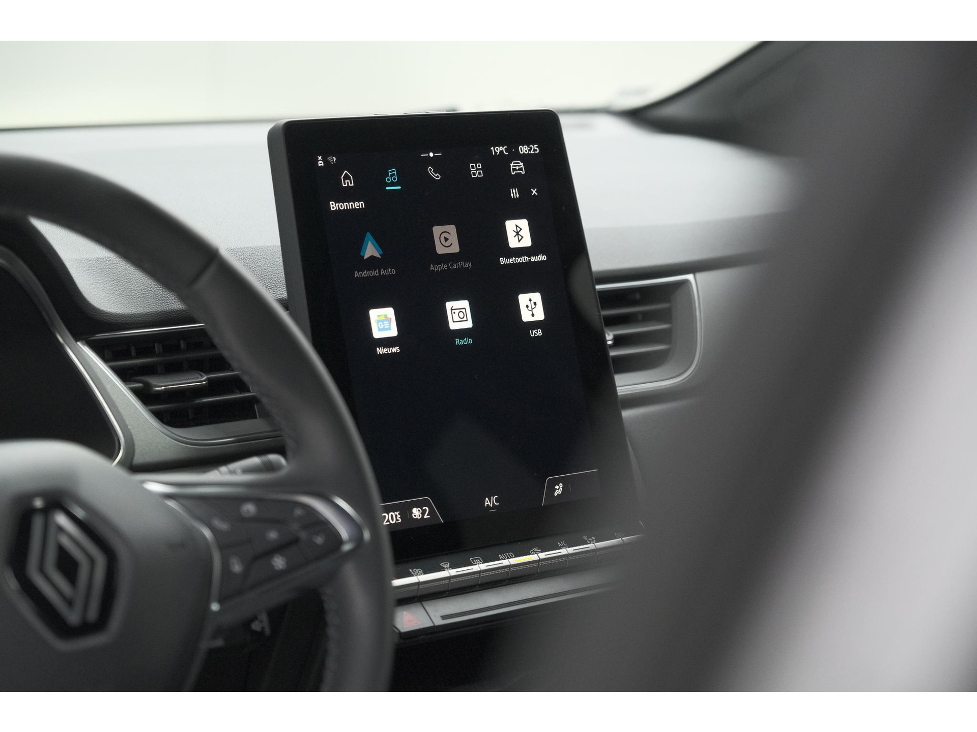 Renault Captur 1.6 E-Tech Full Hybrid 145 Techno | Camera | Navigatie | Apple Carplay | Parkeersensoren