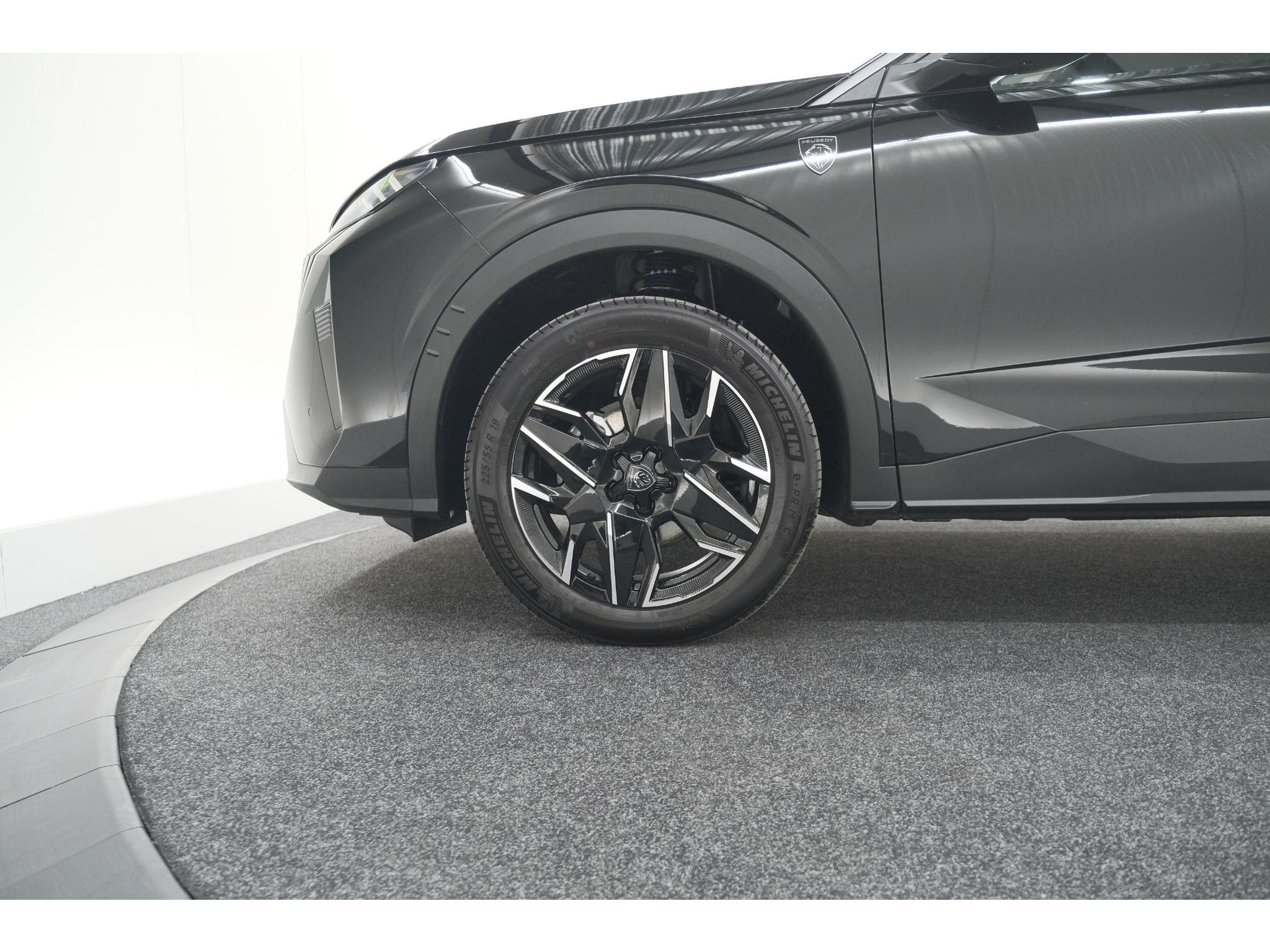 Peugeot 3008 Hybrid 145 e-DCS6 GT | Elektrische Kofferklep | Camera | Adaptieve Cruise Control | Apple CarPlay