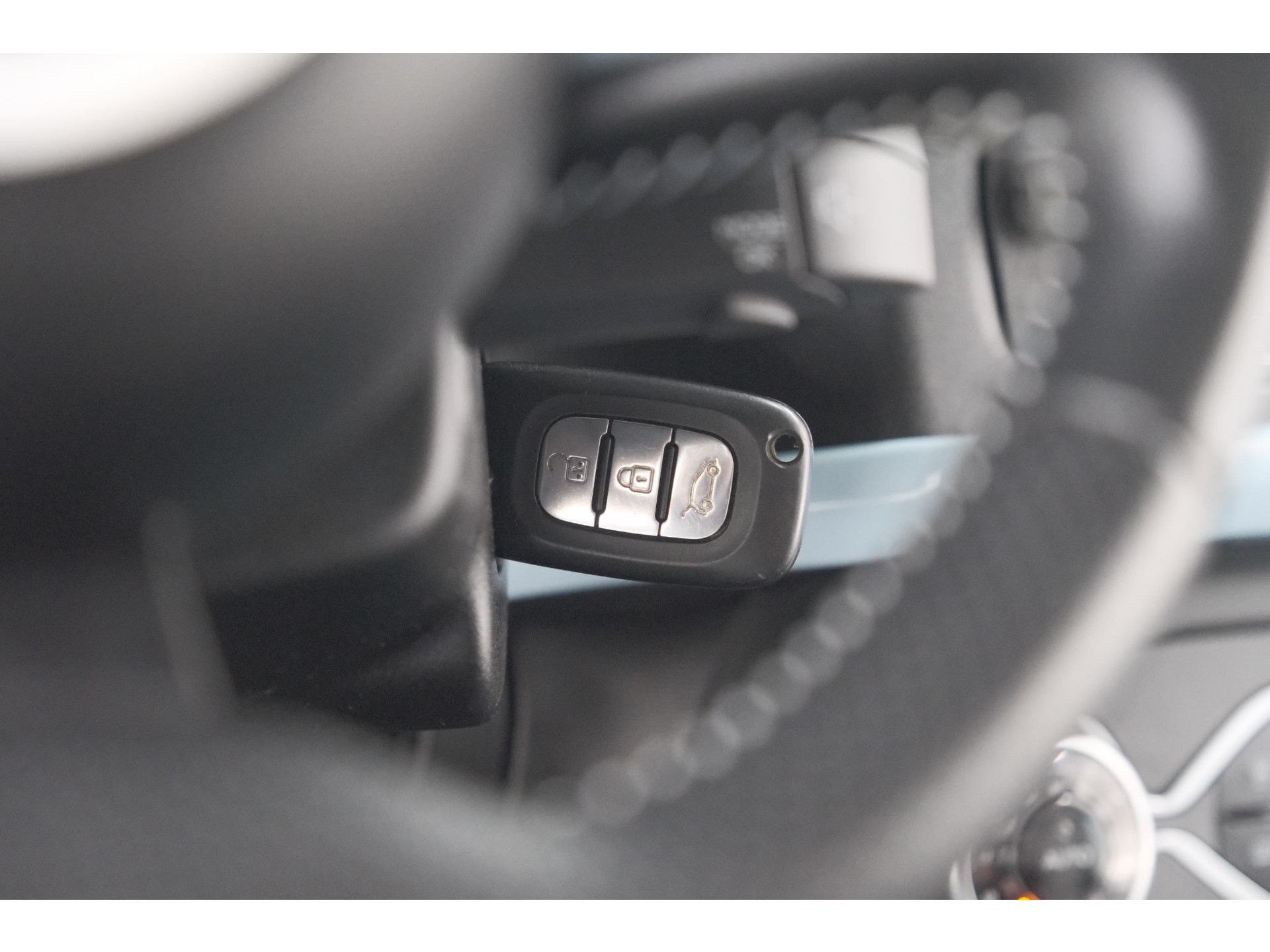 Renault Twingo 1.0 SCe Dynamique | Cruise control | LMV | Climate Control