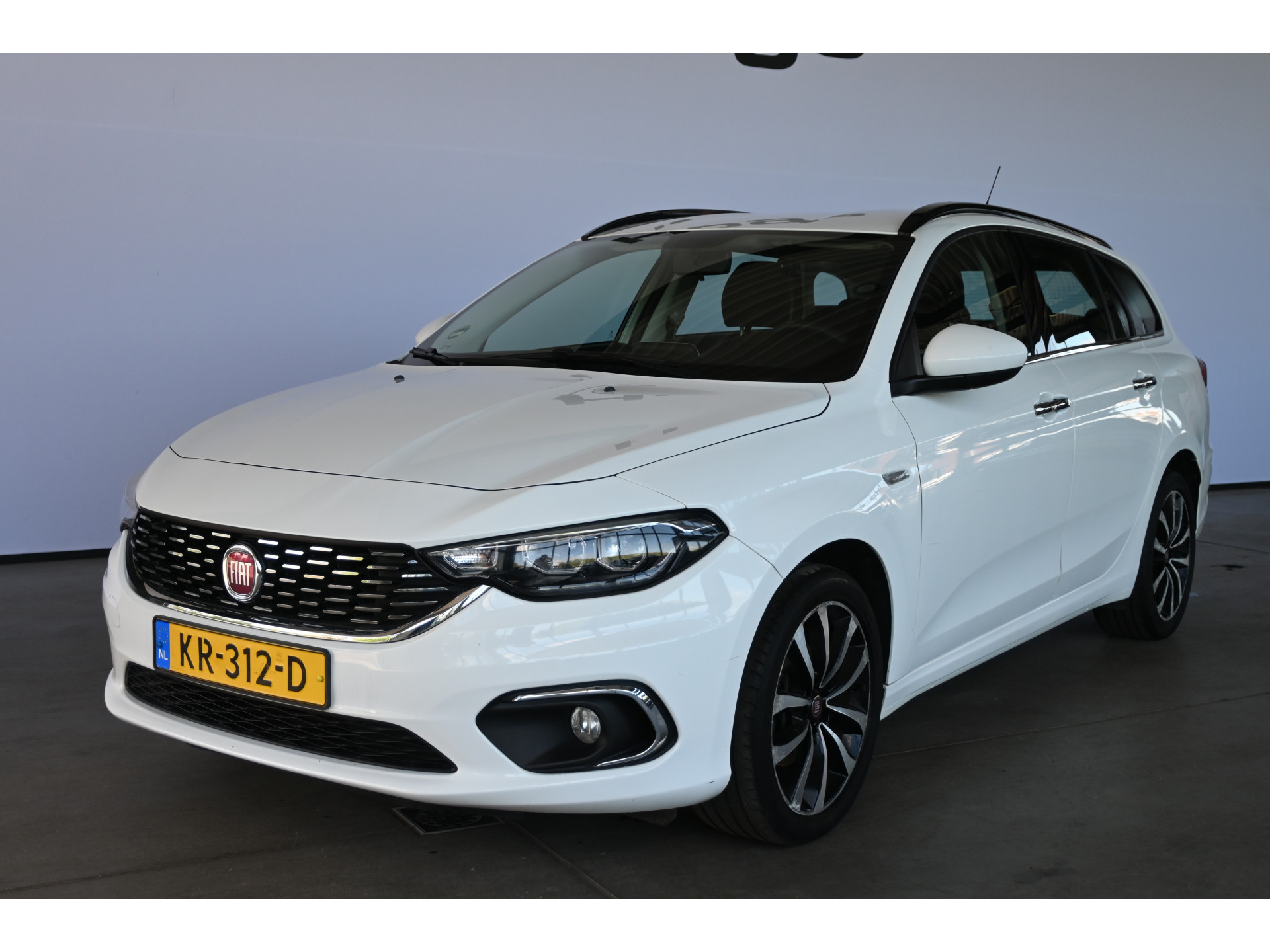 Fiat Tipo Stationwagon 1.3 MultiJet 16v Pop Clima Cruise Control LED Goed Onderhouden! Inruil Mogelijk!