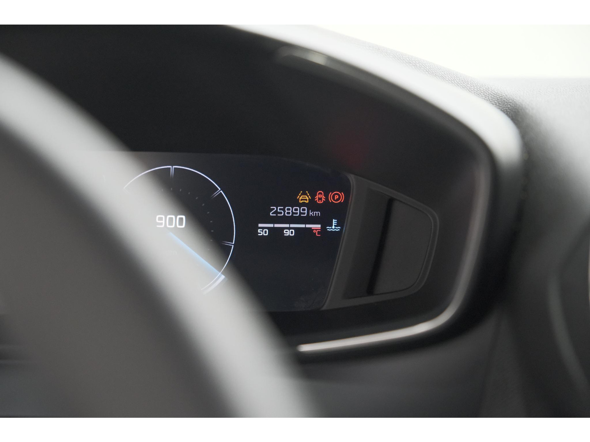 Peugeot 2008 PureTech 130 EAT8 Allure | Allseason banden | 360 Camera | Dodehoekdetectie | Apple Carplay | Stoelverwarming