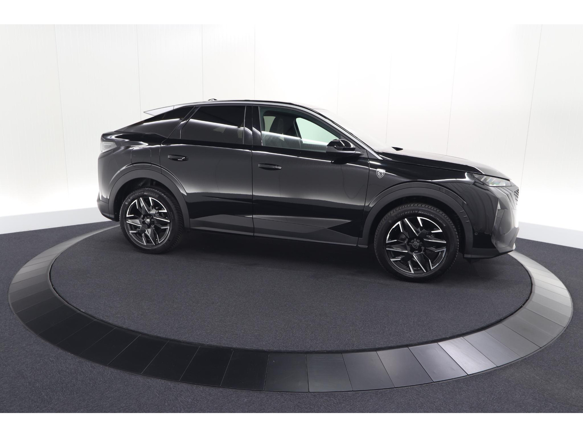 Peugeot 3008 1.2 Hybrid 145 GT | 360 Camera | Adaptieve Cruise Control | Stoelen Pakket | Elektrische Kofferklep