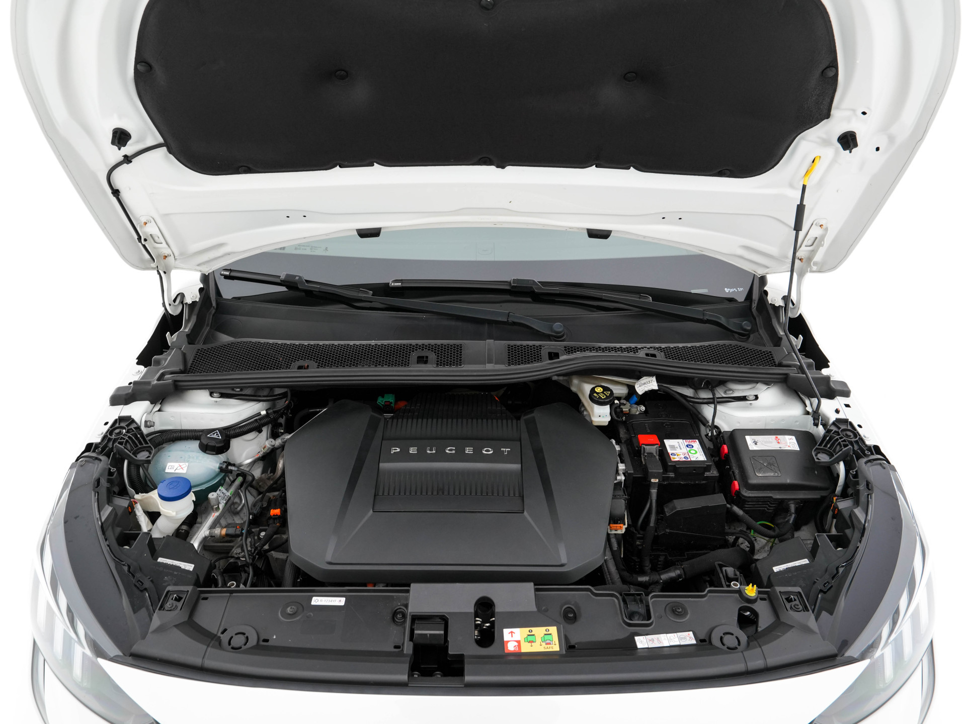 Peugeot e-208 EV GT Pack 50 kWh (3-Fase-11kW) {SOH-86%} (INCL-BTW) *HEATPUMP | PANO | FULL-LED | DIGI-COCKPIT | BLINDSPOT | CAMERA | LEATHER-ALCANTARA | AMBIENTLIGHT | NAVI-FULLMAP | LANE-ASSIST | KEYLESS | DAB | CCS-FASTLOADER | HEATED-SPORTSEATS