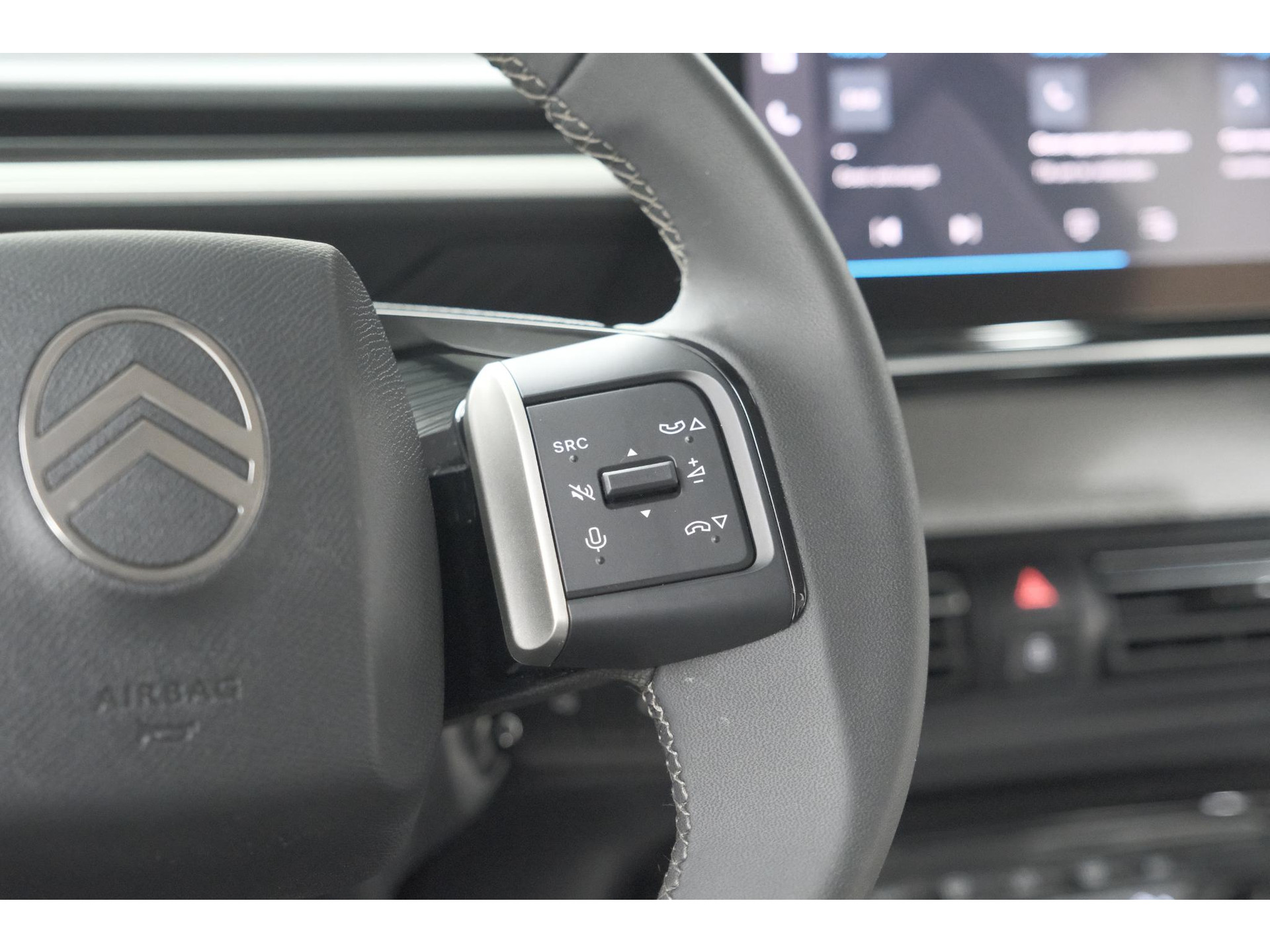 Citroen Ë-C3 Max 113pk 44 kWh | 7 KW Laadfunctie | Camera | Navigatie | Apple Carplay | Parkeersensoren