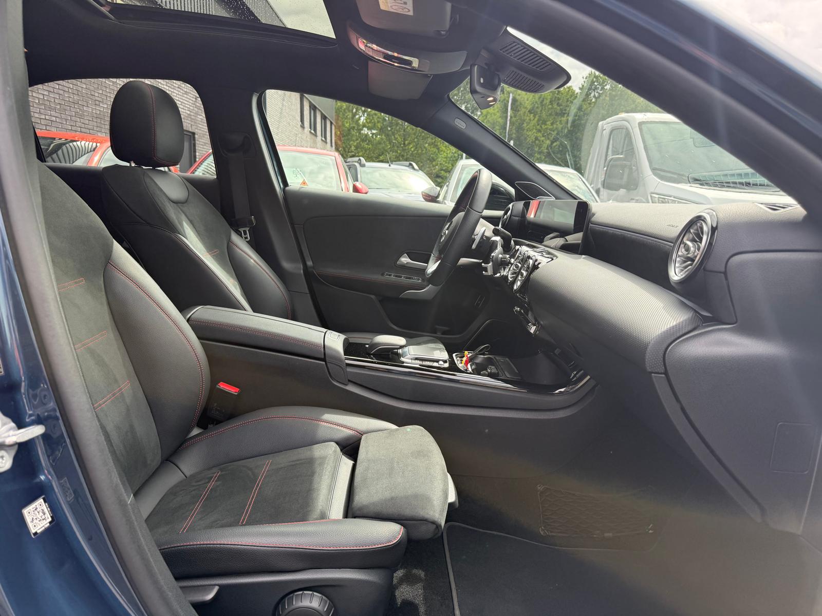 Mercedes-Benz A-klasse 250 Premium Plus | 1E EIGENAAR | 3/6/12 MND GARANTIE | PANO | LED | SFEER | BURMESTER | CARPLAY | CAMERA | NAVI | CRUISE |