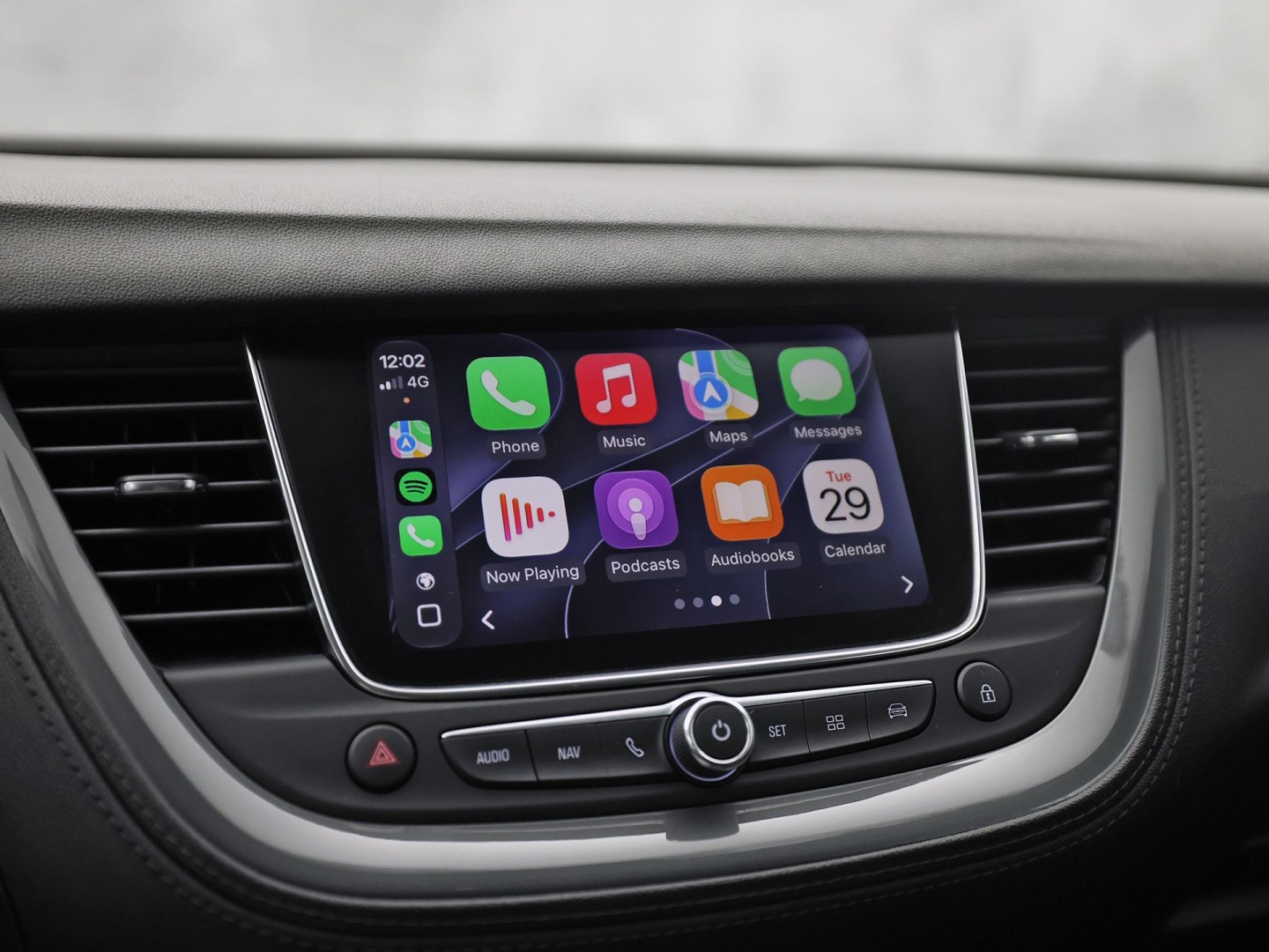 Opel Grandland X 1.2 Turbo Ultimate Sport Automaat (APPLE CARPLAY, MEMORY SEAT, STOELVERWARMING/KOELING, 360 CAMERA, STUURWIEL VERWARMD, KEYLESS, GETINT GLAS, NIEUWSTAAT)