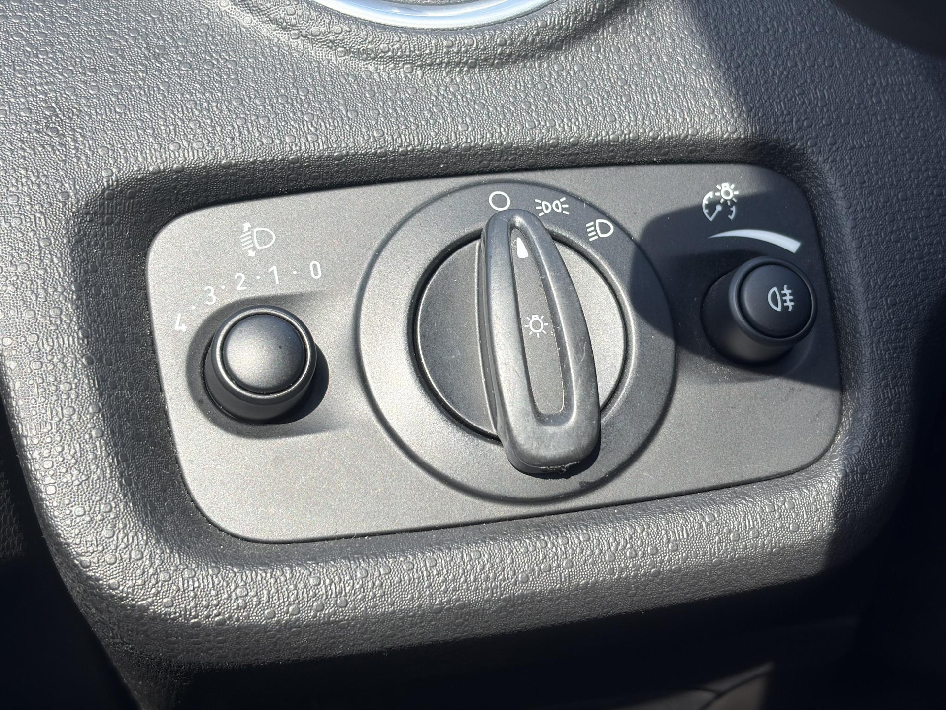 Ford Fiesta 1.0 Style Navi,Airco,5 Deurs,N.A.P,Zeer Zuinig,Apk tot 11-2026