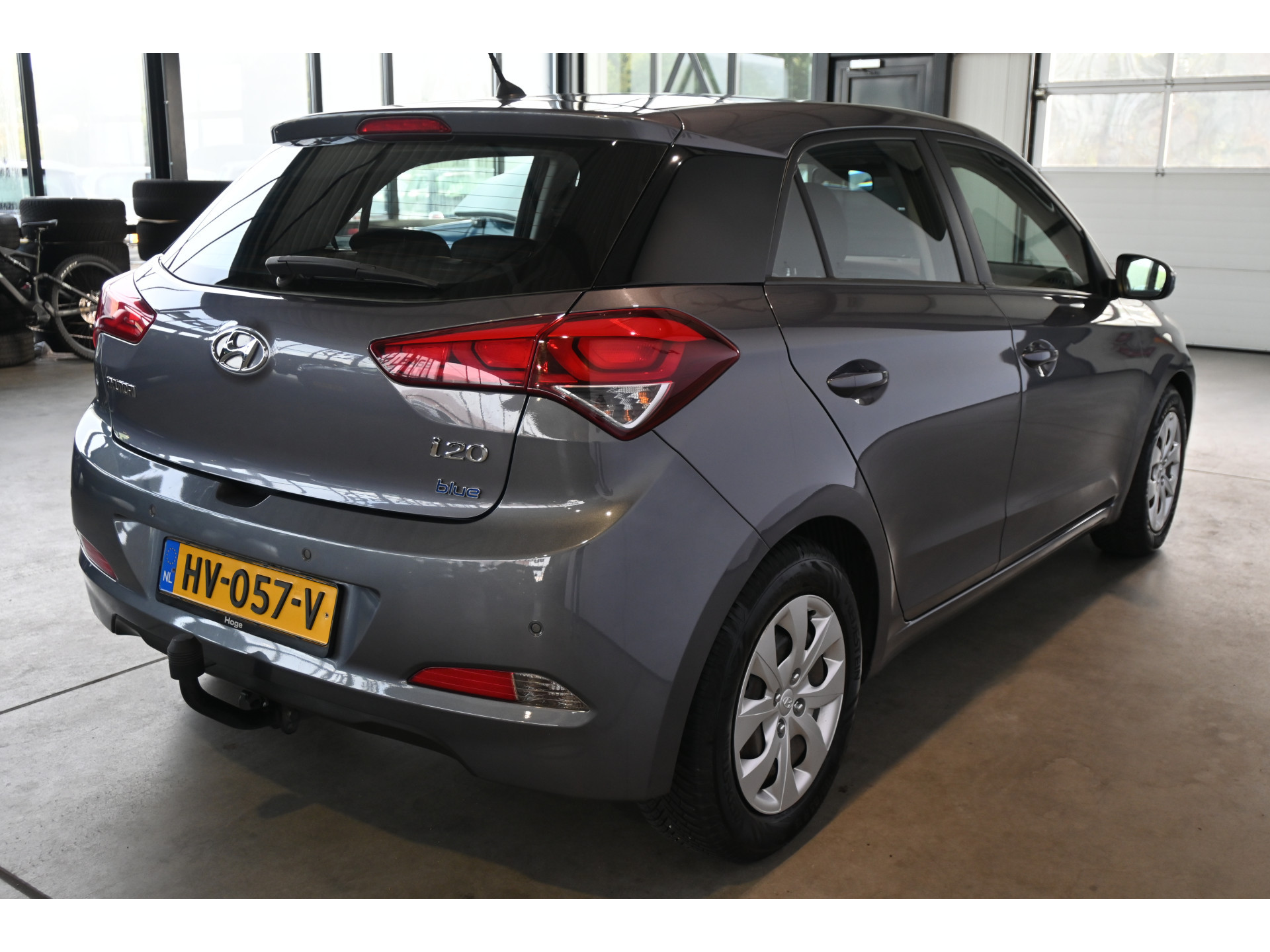 Hyundai i20 1.2 HP i-Motion Nap! Airco Cruise control Trekhaak Rijklaarprijs Inruil Mogelijk!
