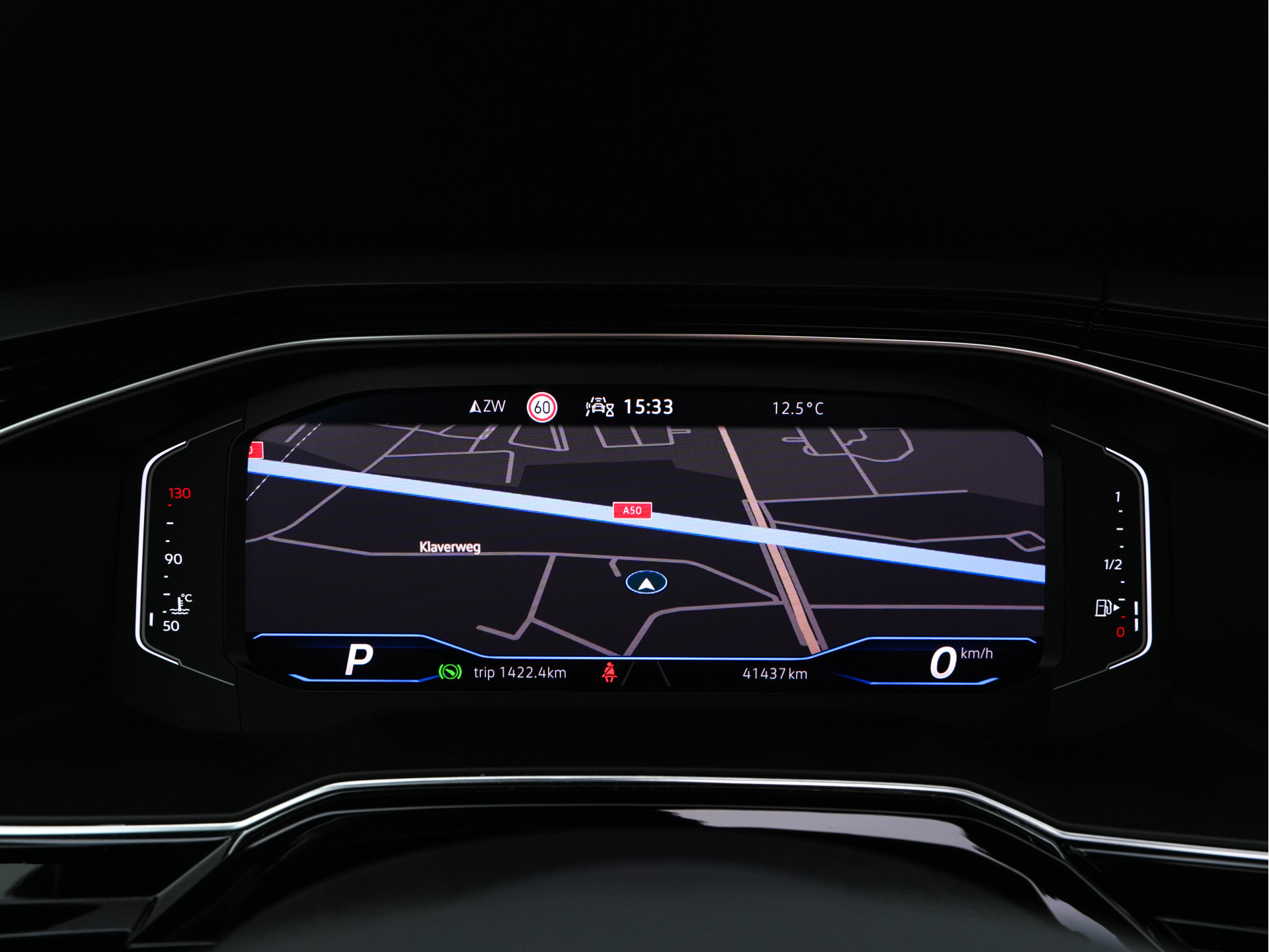 Volkswagen Taigo 1.5 TSI R-Line Aut. *PANO | ADAPTIVE-CRUISE | FULL-LED | BLINDSPOT | HEATED-SPORTSEATS | DIGI-COCKPIT | PRIVACY-GLASS | SHIFT-PADDLES | CAMERA | KEYLESS | NAVI-FULLMAP | ECC | PDC | 18''ALU*