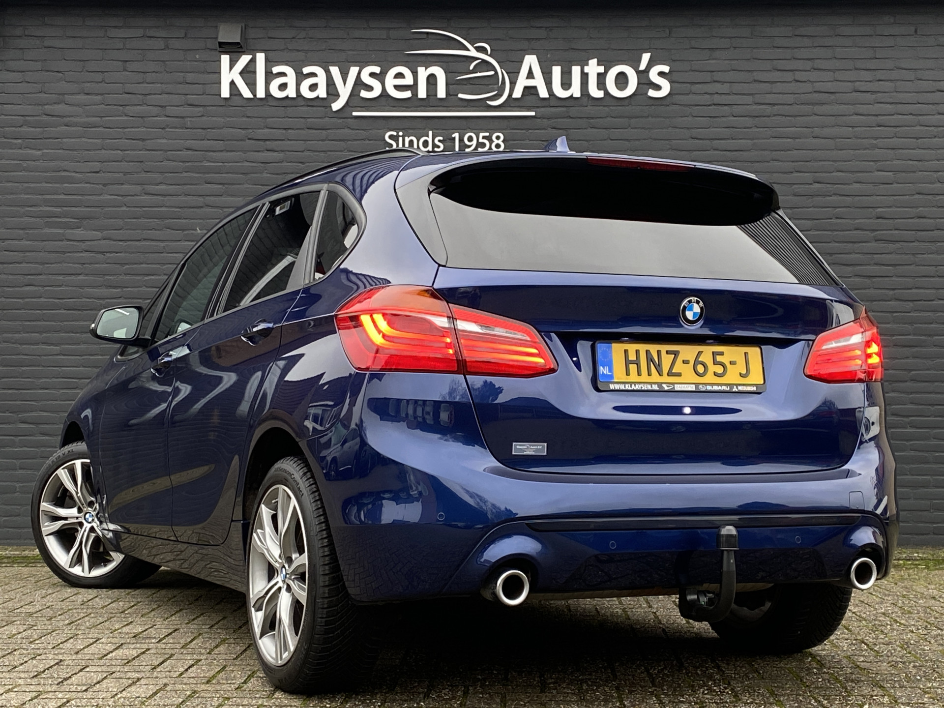 BMW 2-serie Active Tourer 220i High Executive Edition 192 pk M-sport AUT. | dealer onderhouden | navigatie | trekhaak | panoramadak