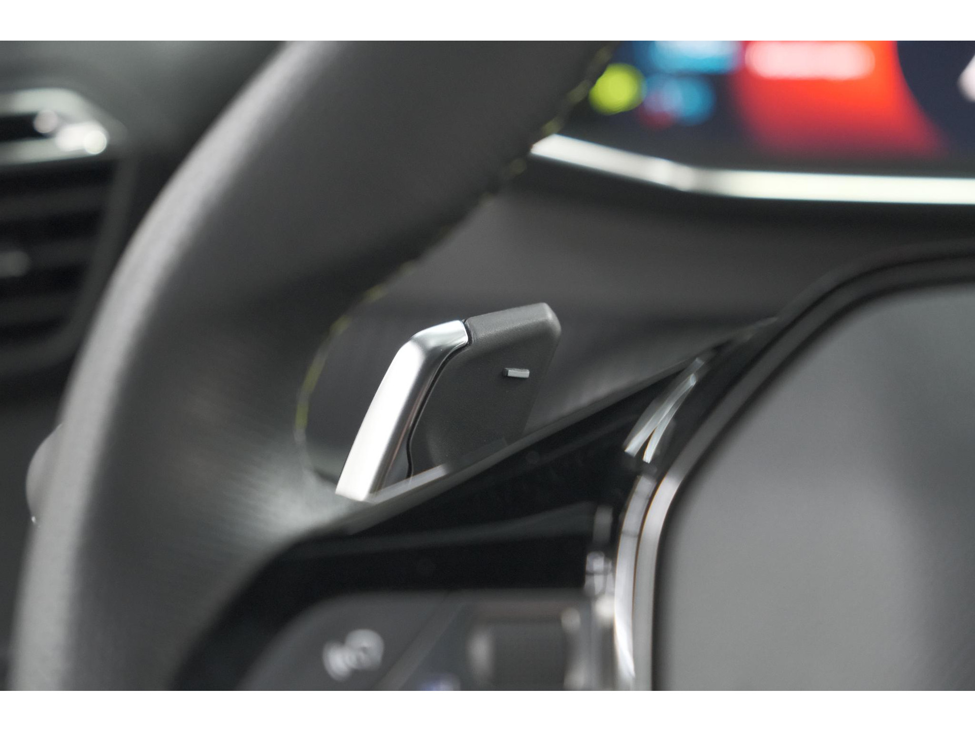 Peugeot 2008 PureTech 130 EAT8 GT | Camera | Dodehoekdetectie | Apple Carplay | Pack Winter